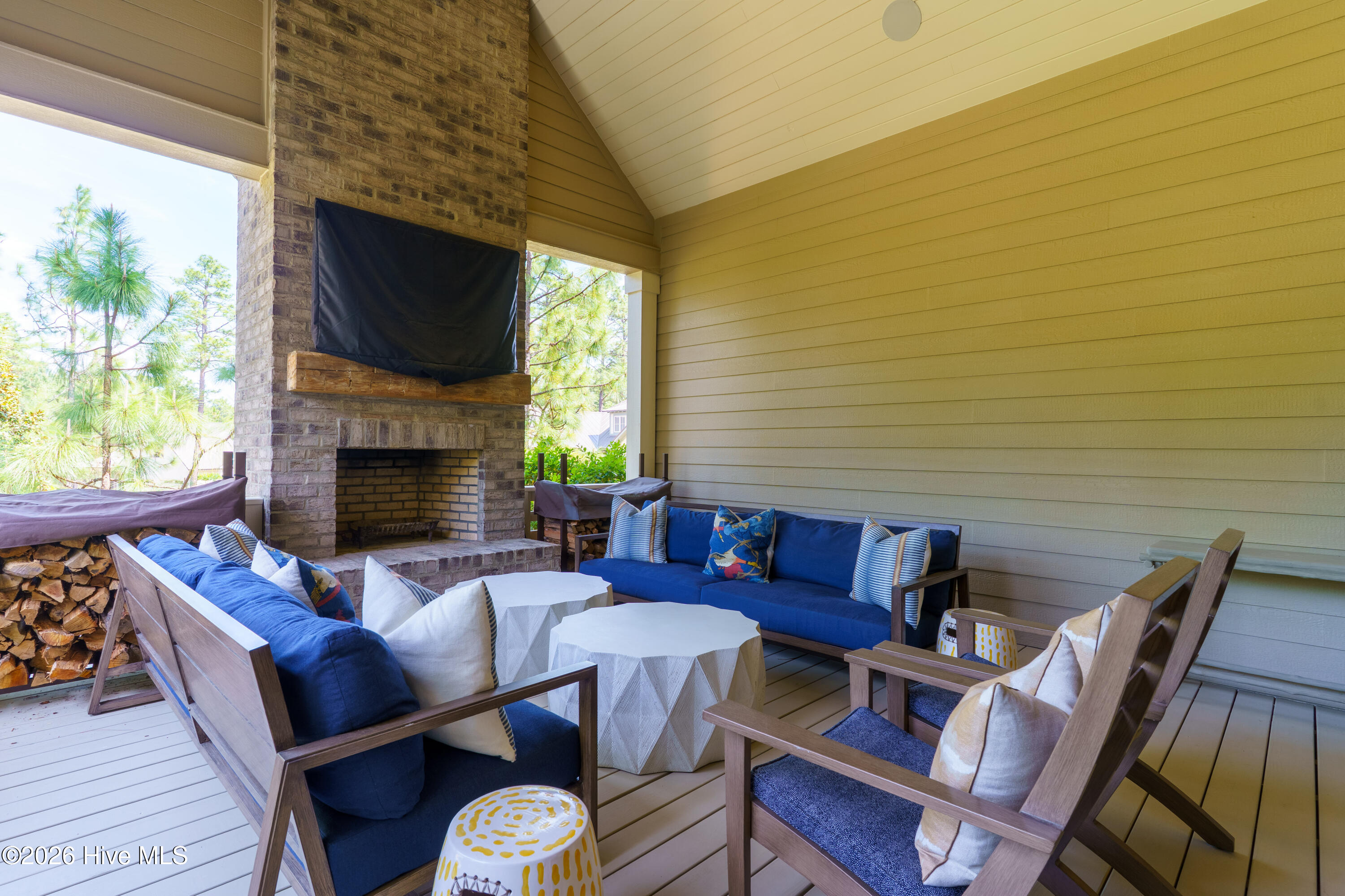 10 Deepdale Lane Property Photo 43