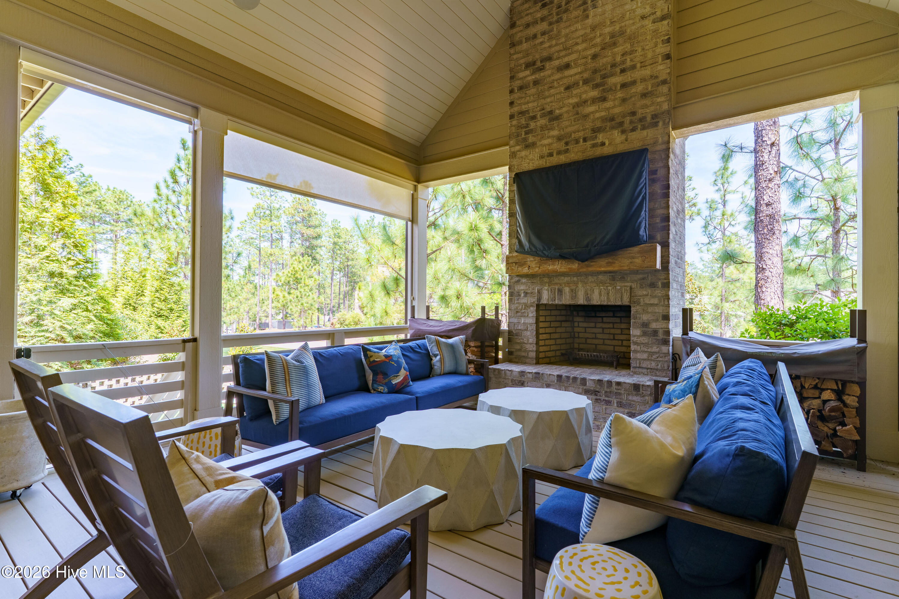 10 Deepdale Lane Property Photo 44