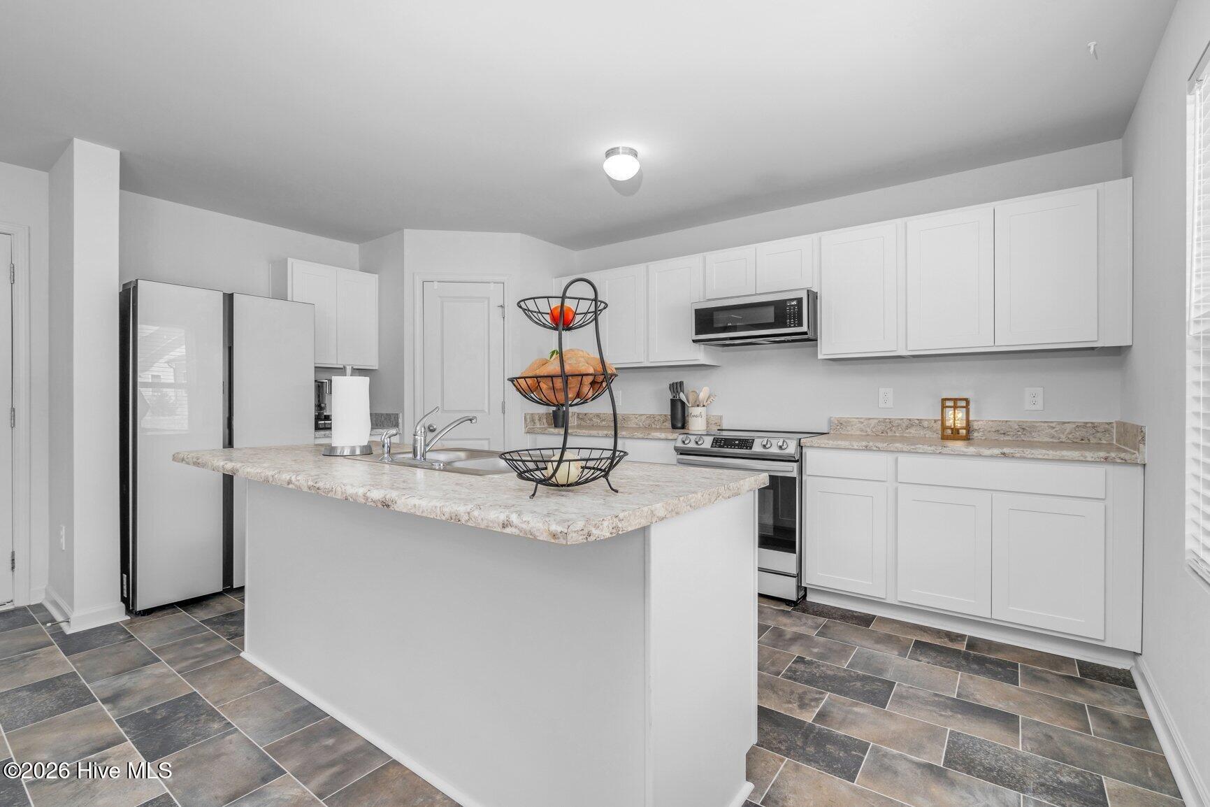 360 Riley Way Property Photo 13