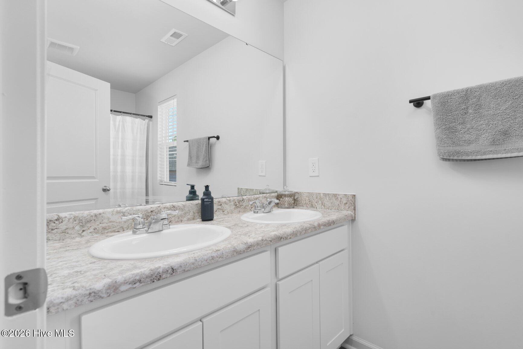 360 Riley Way Property Photo 20