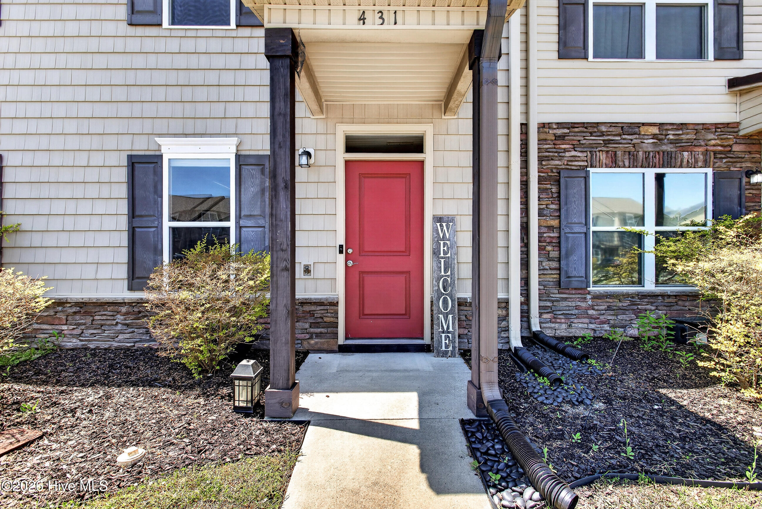 431 Sullivan Loop Road Property Photo 7
