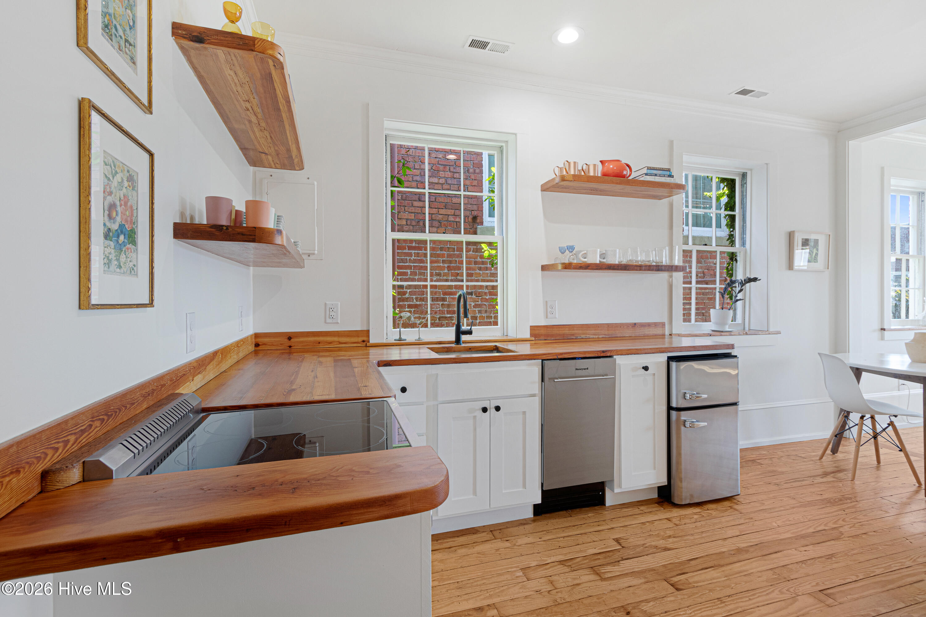 119 Turner Street Property Photo 6