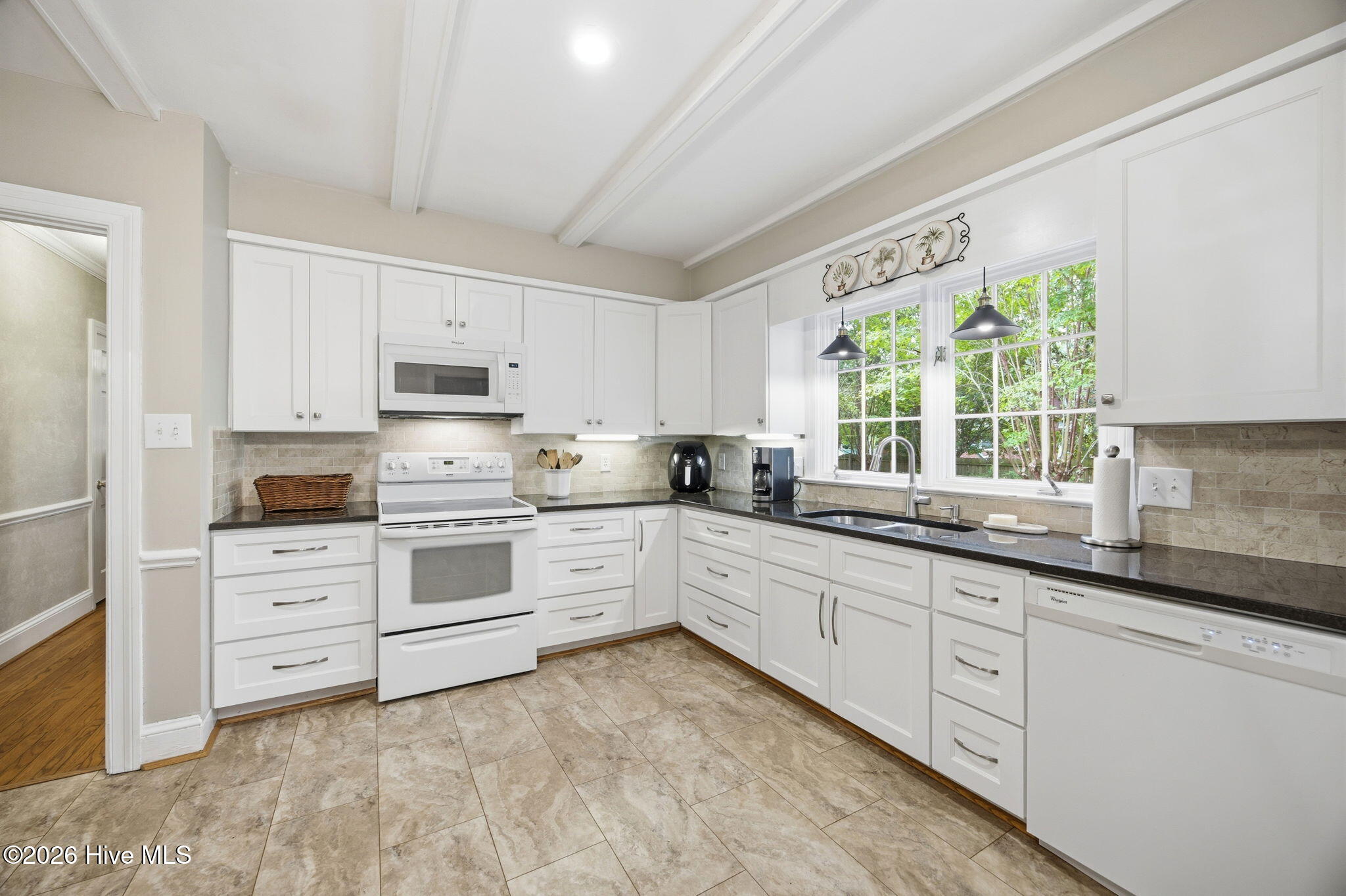 1910 York Street Property Photo 33