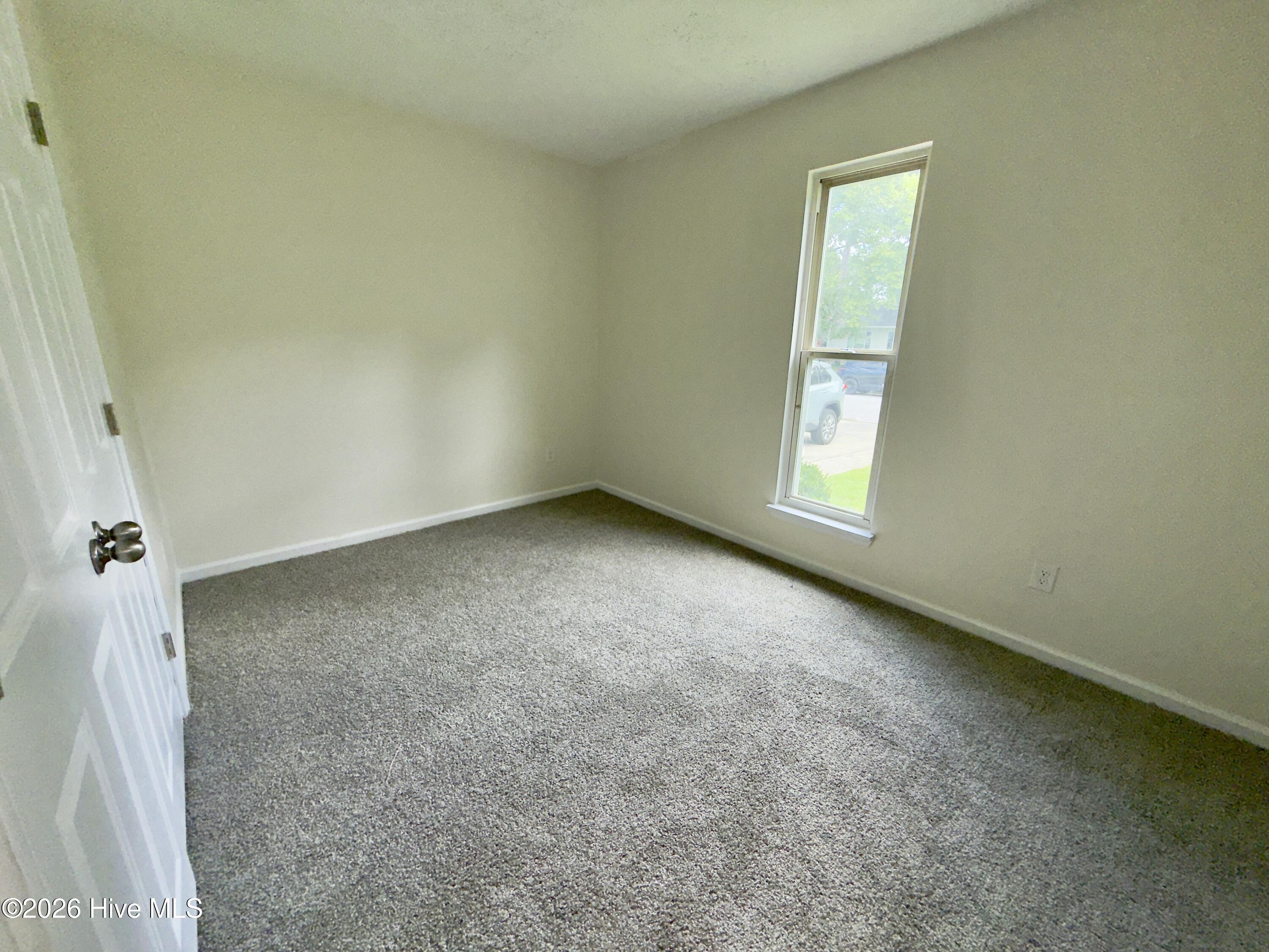 6 Lakewood Court Property Photo 9