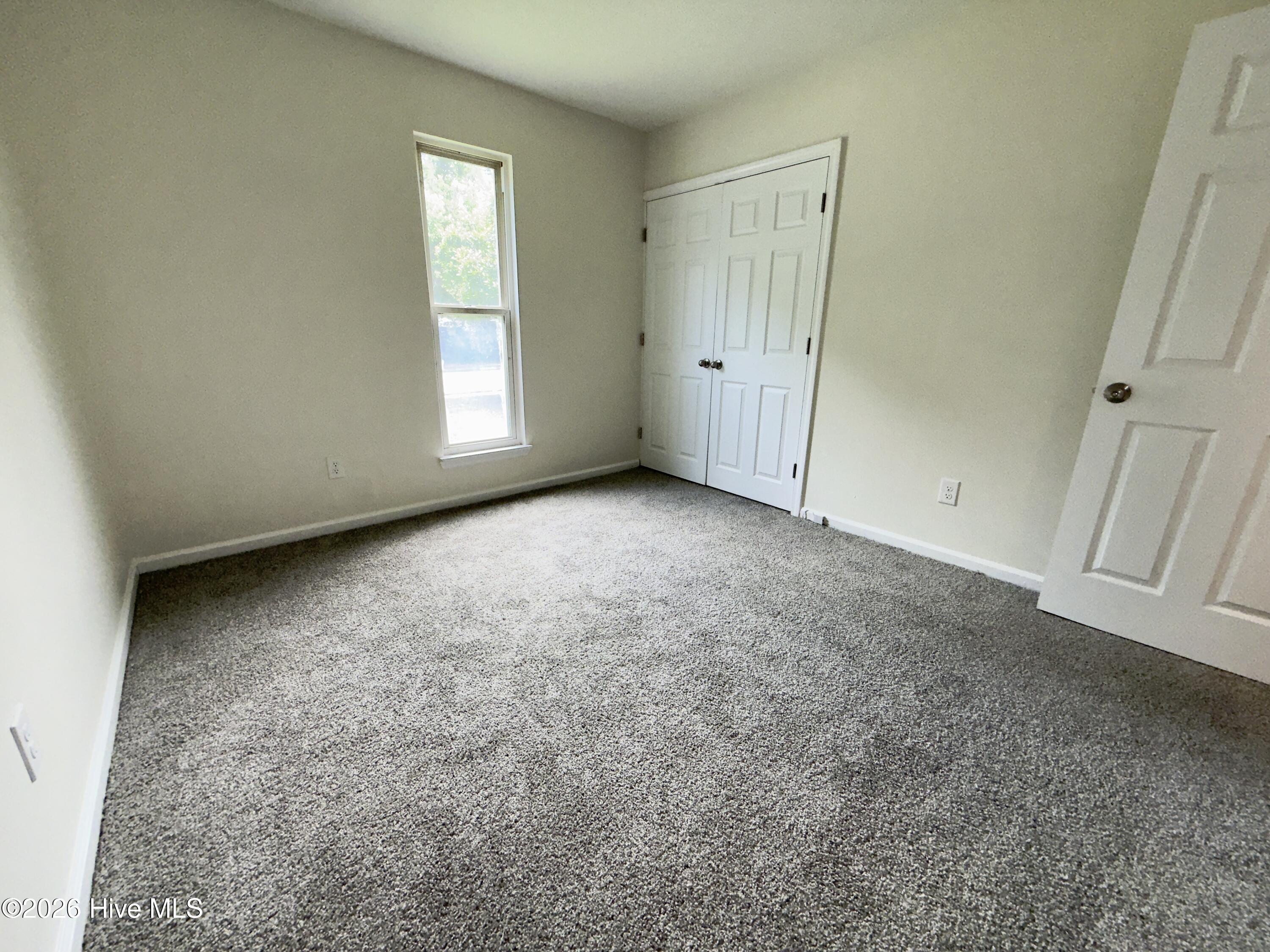 6 Lakewood Court Property Photo 13