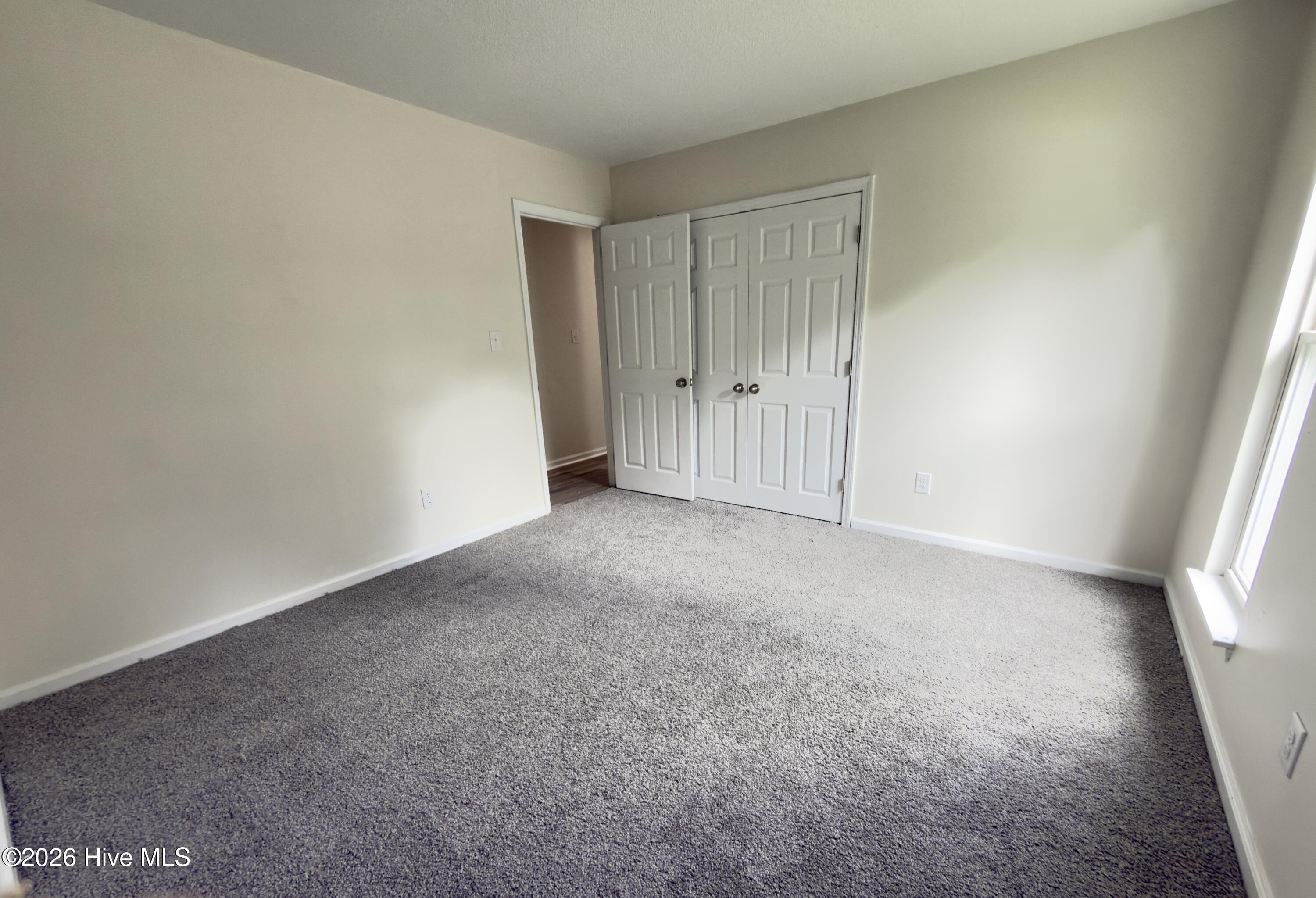 6 Lakewood Court Property Photo 15