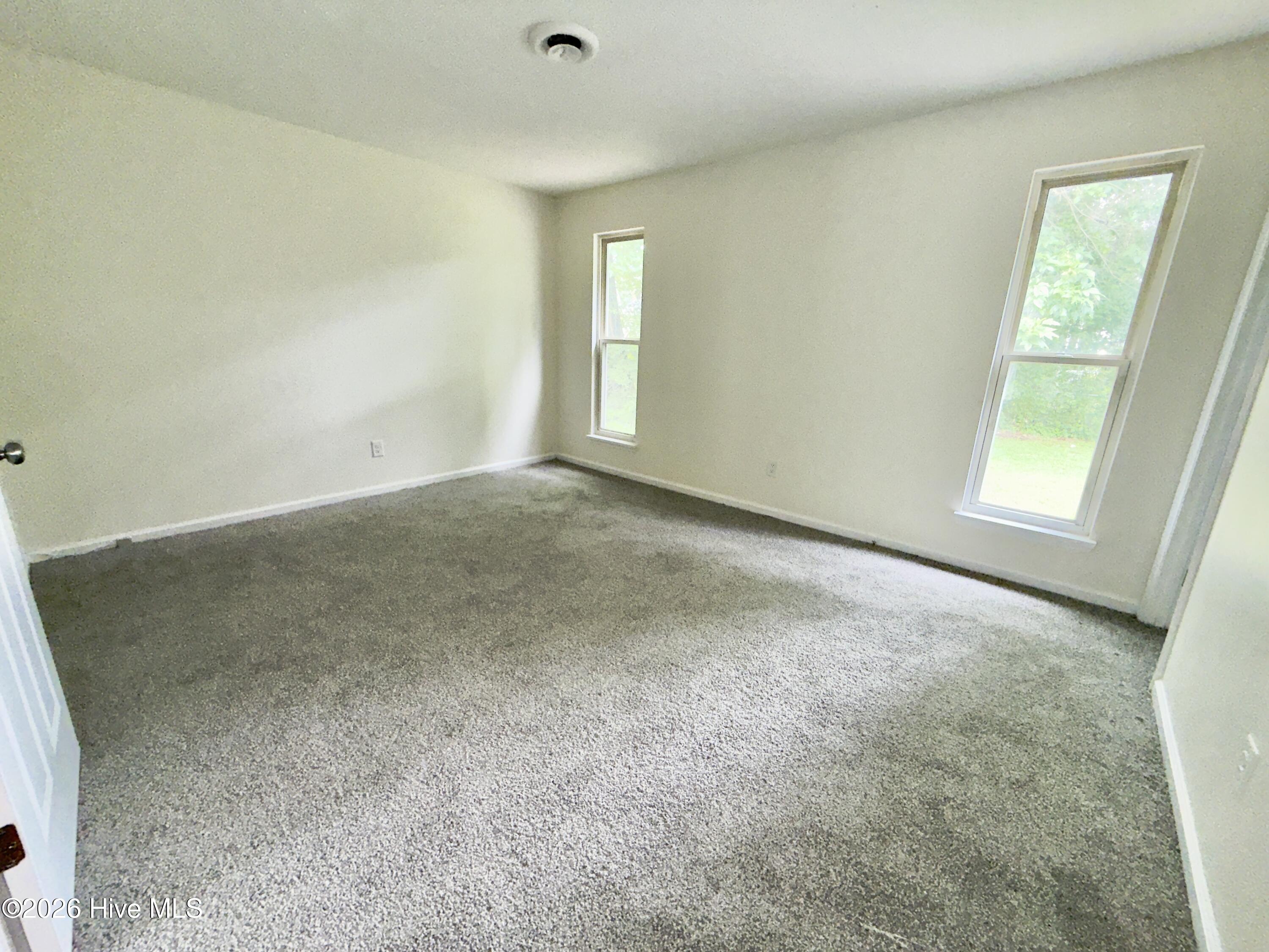 6 Lakewood Court Property Photo 16