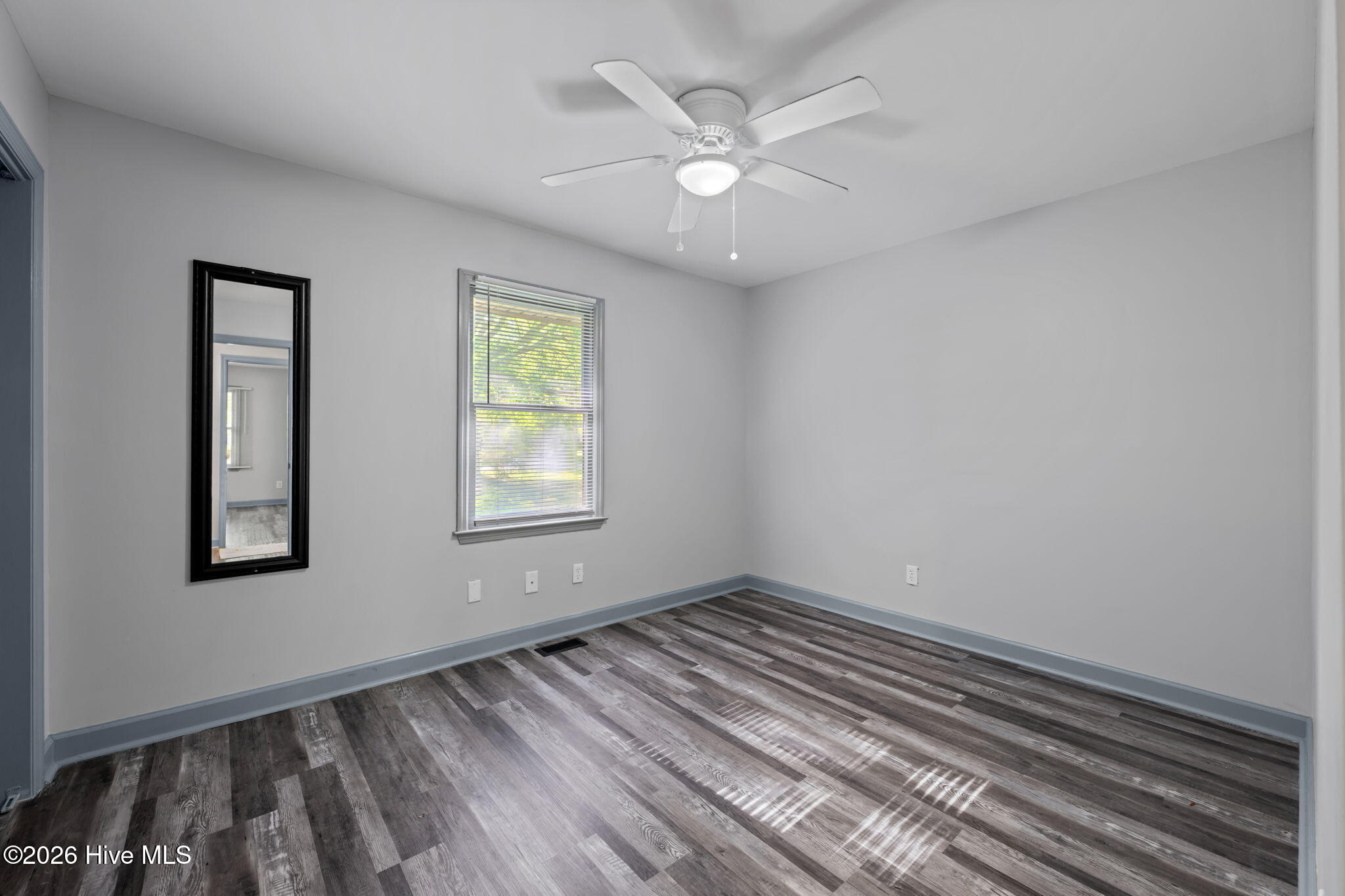 4802 Meadow Court Drive Property Photo 19