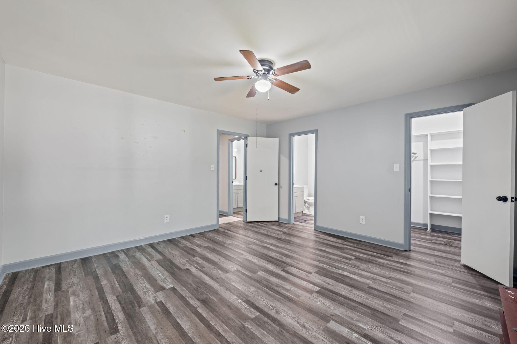 4802 Meadow Court Drive Property Photo 23