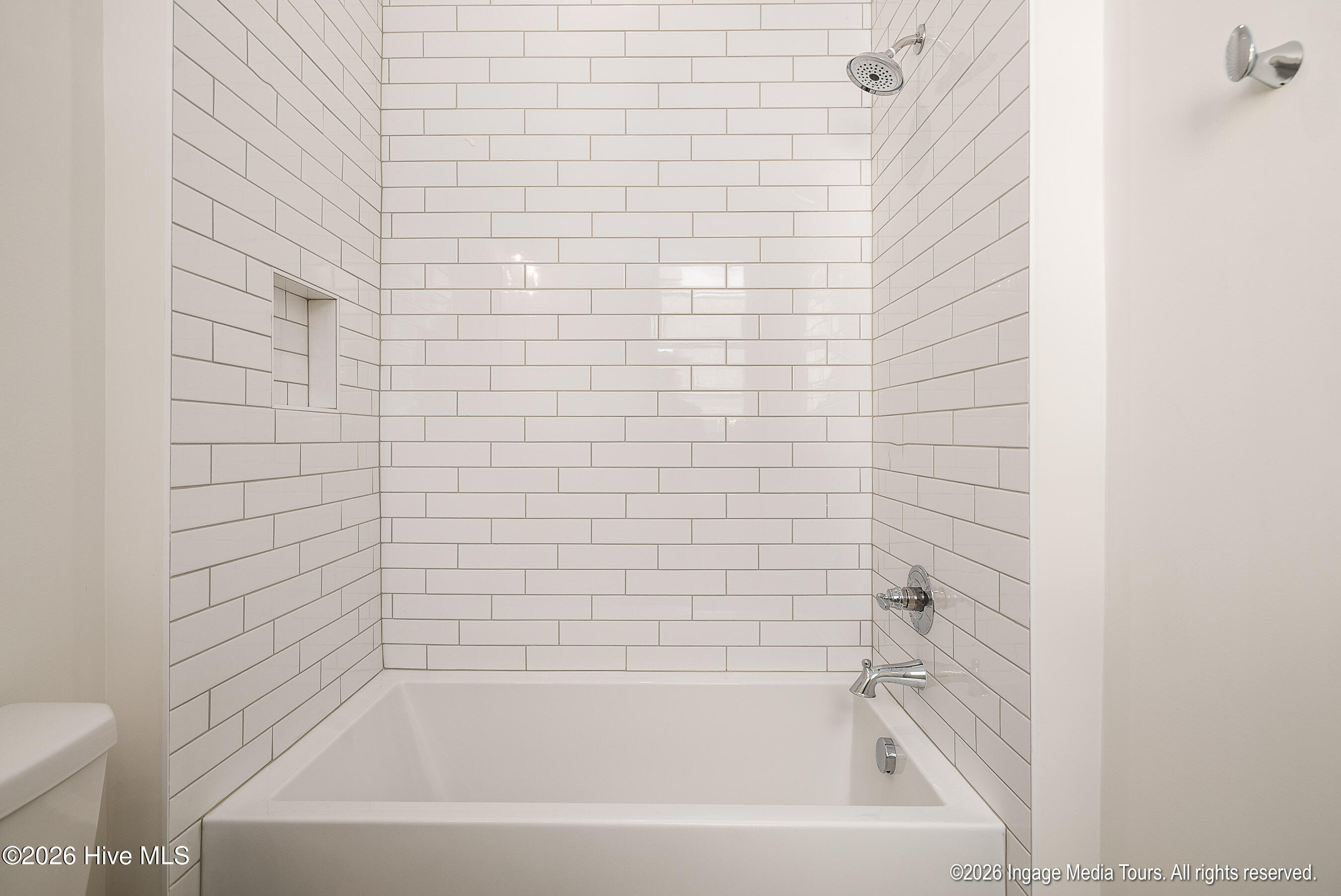 62 Pine Tree Point Property Photo 21