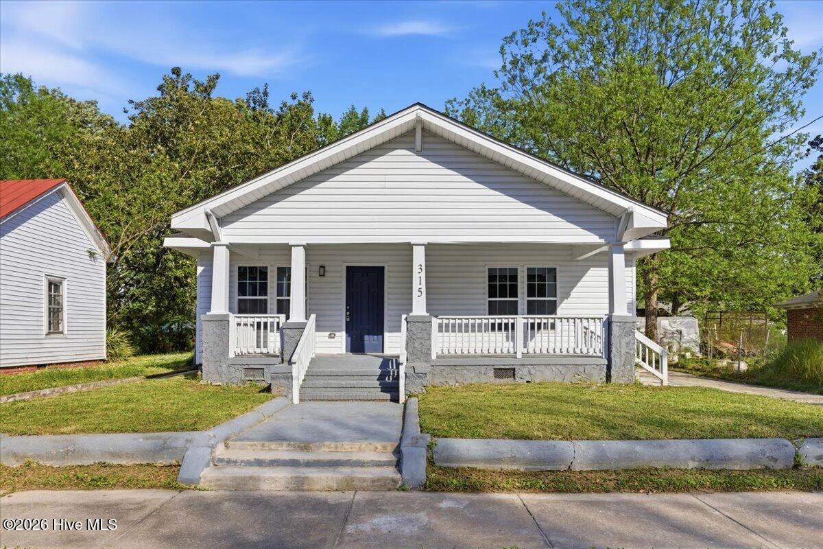 315 Myrtle Avenue Property Photo 2