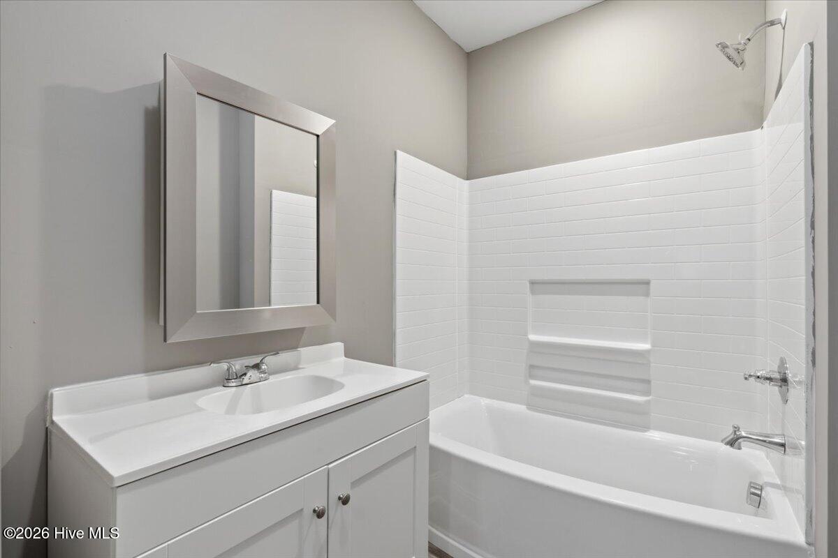 315 Myrtle Avenue Property Photo 17