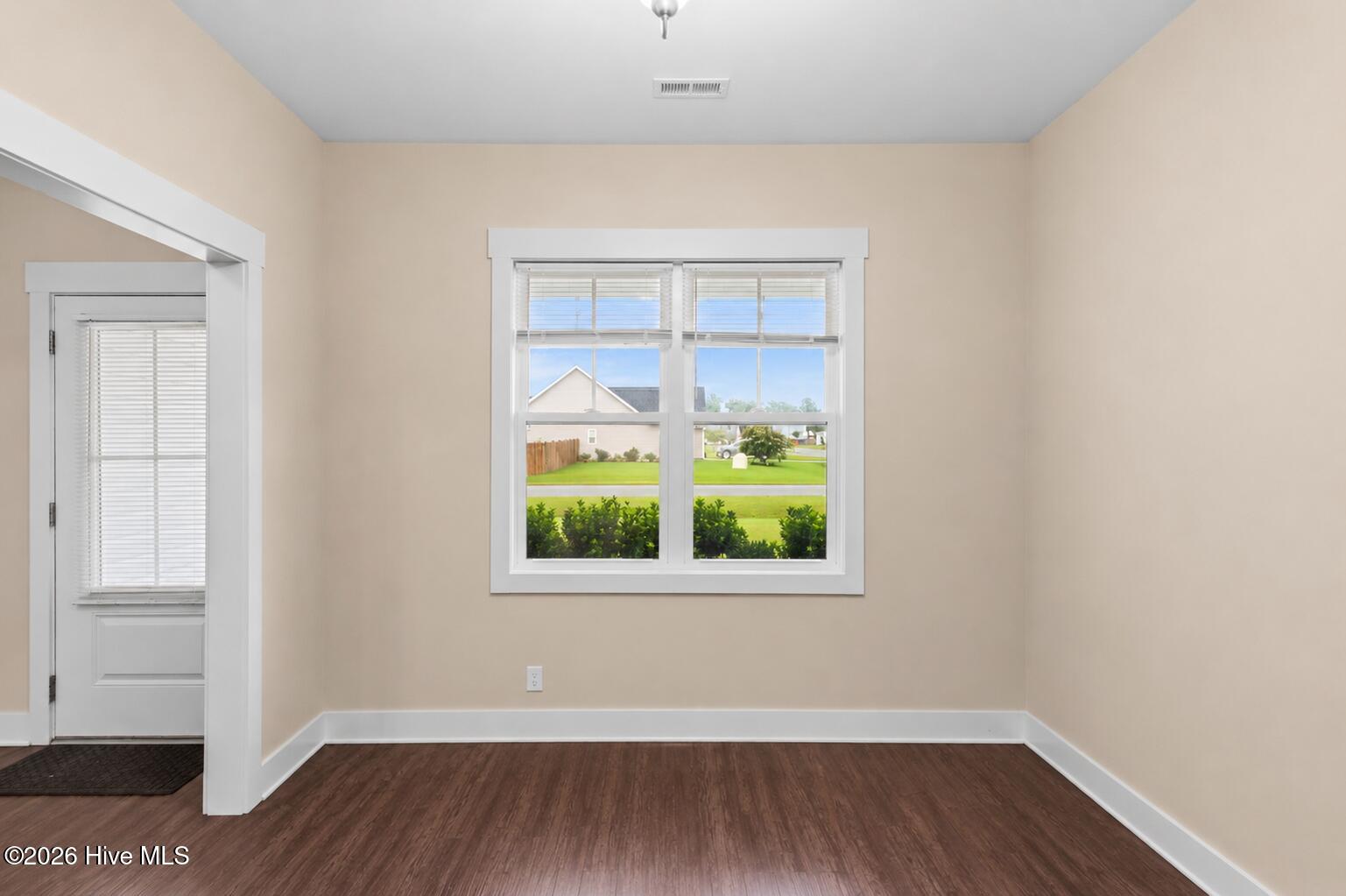 422 Darel Street Property Photo 15