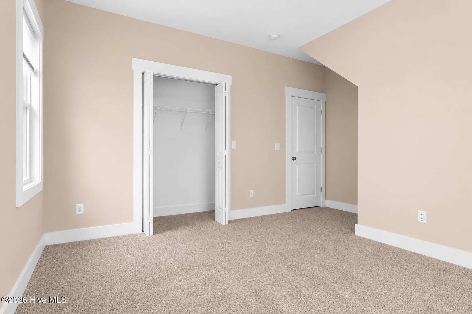 422 Darel Street Property Photo 33