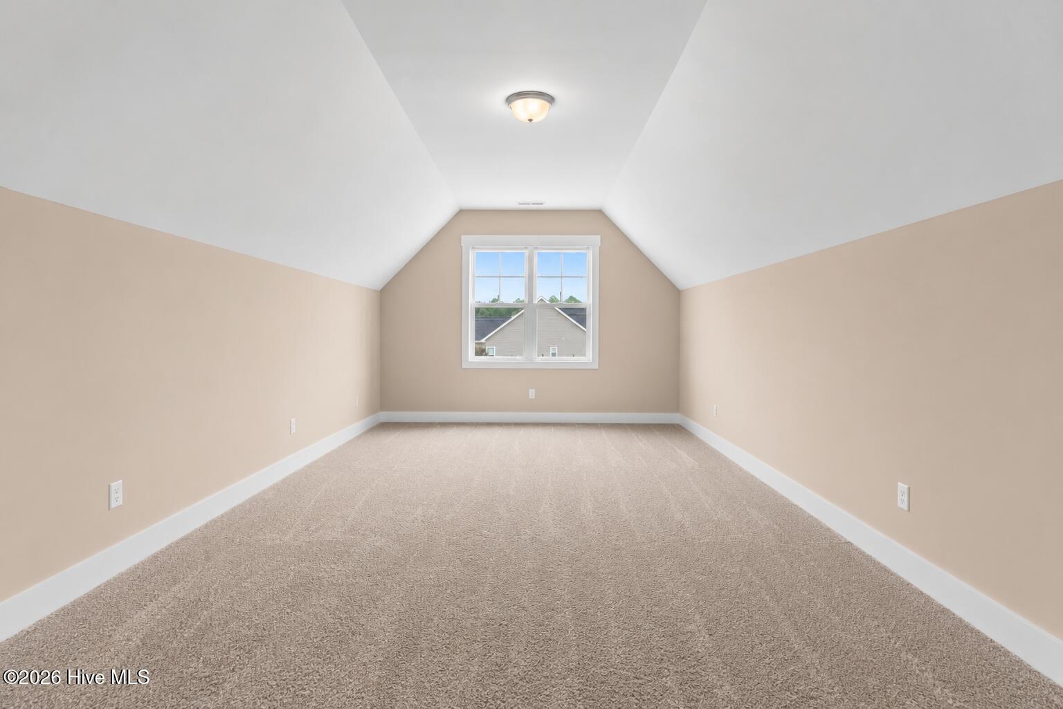 422 Darel Street Property Photo 38