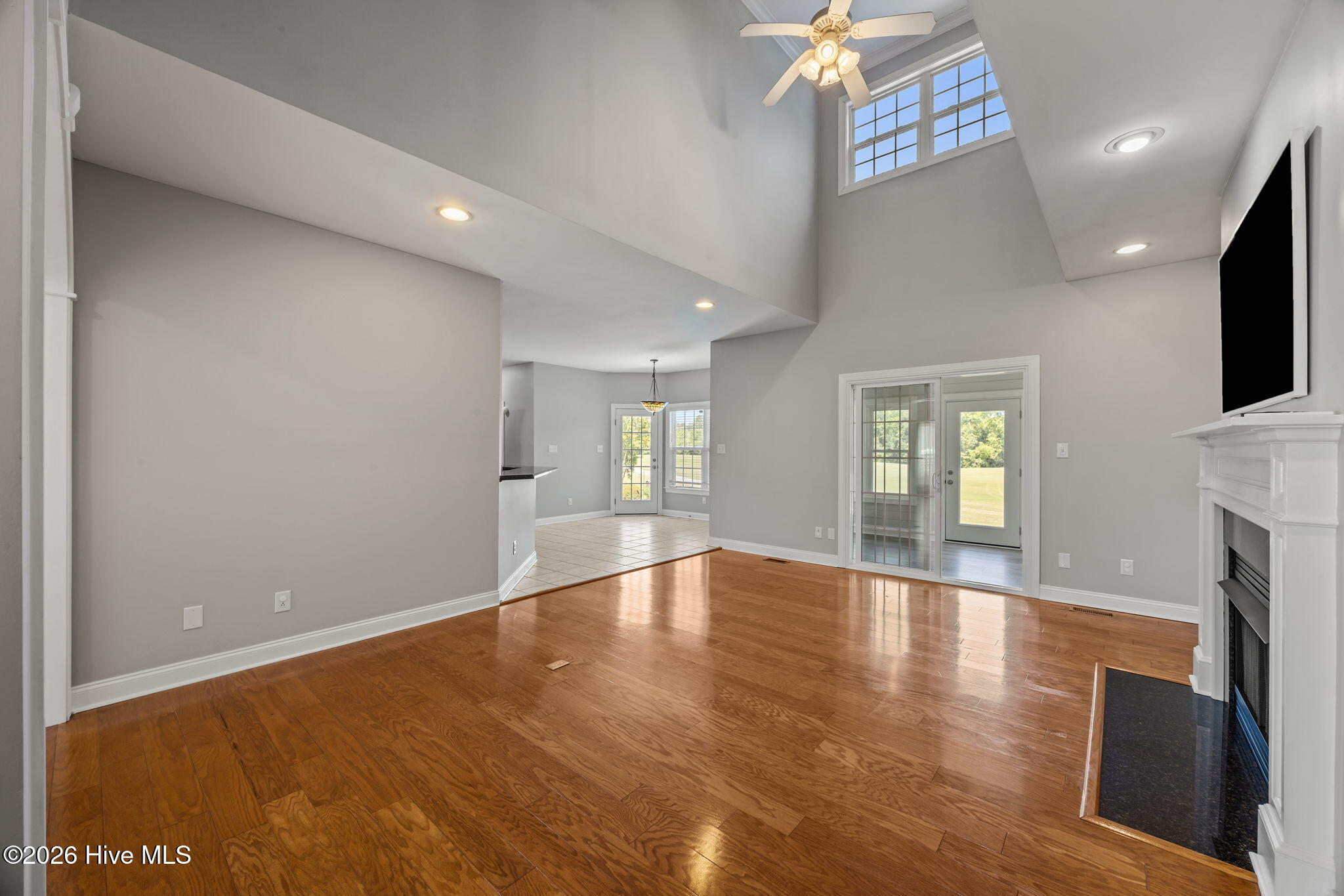 908 Taberna Circle Property Photo 10
