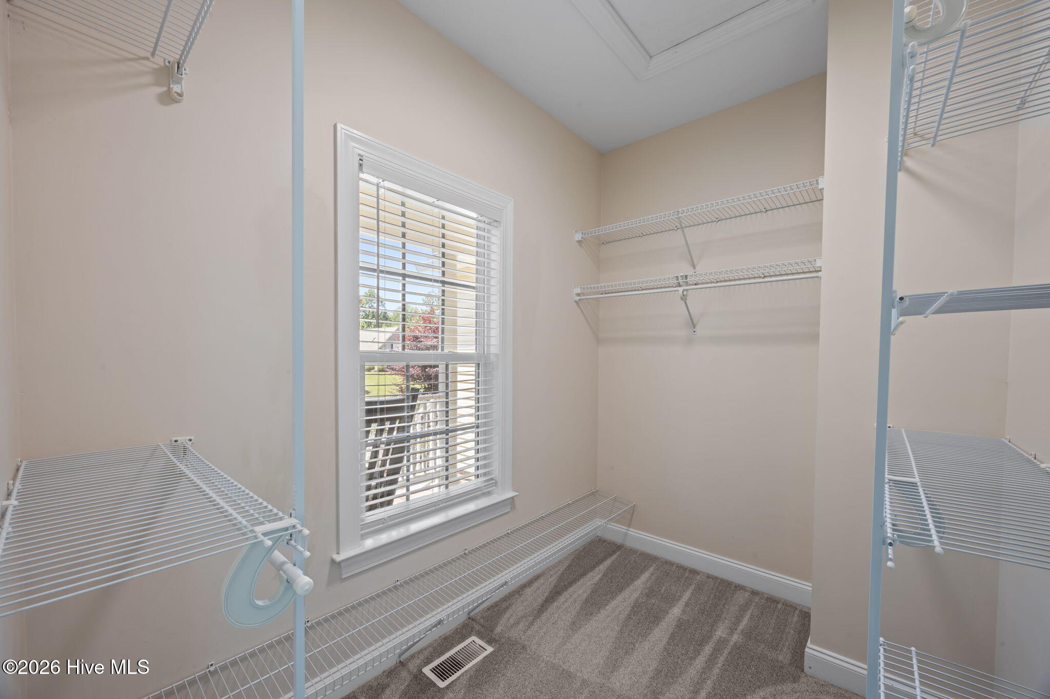908 Taberna Circle Property Photo 26