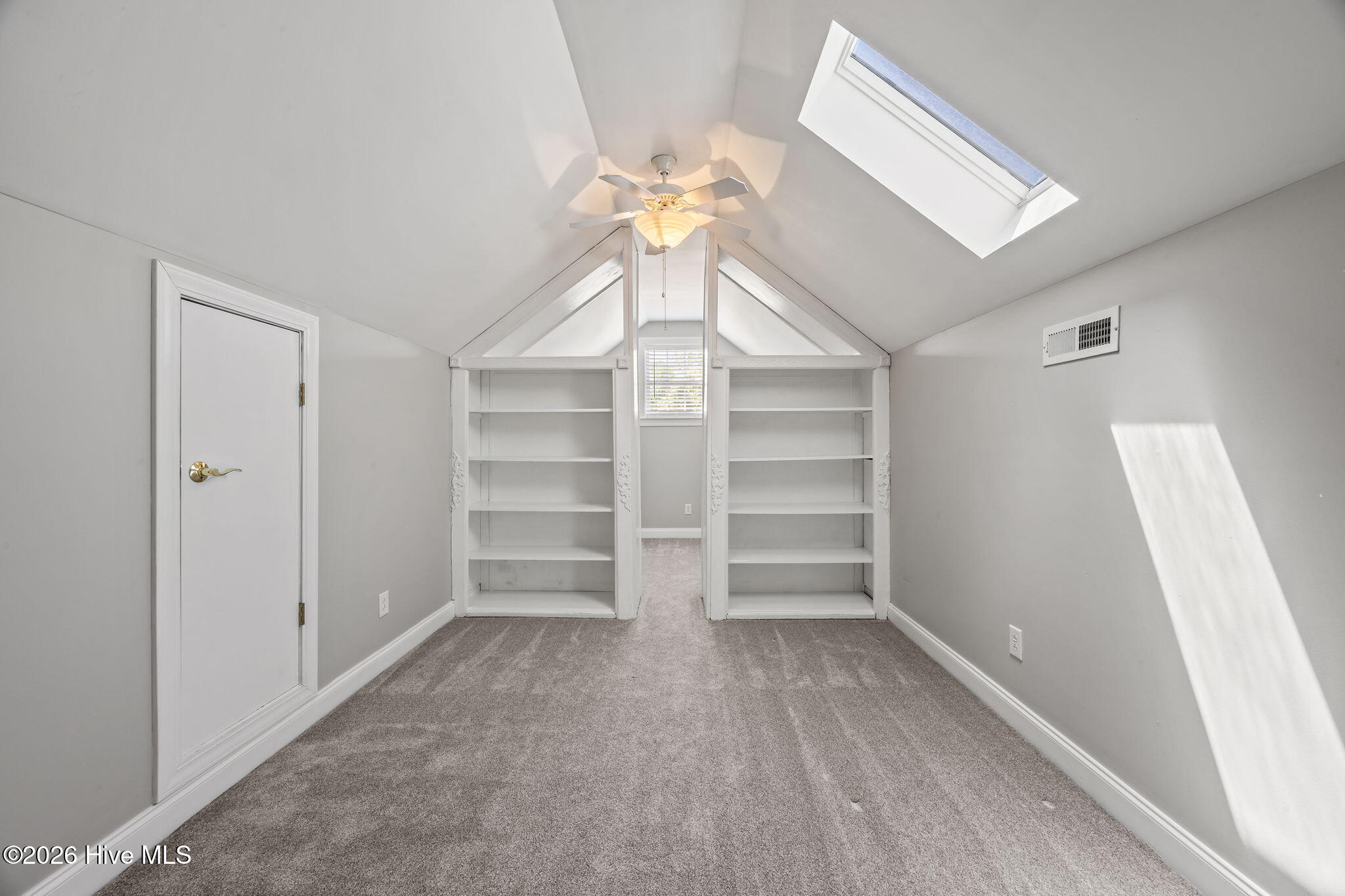 908 Taberna Circle Property Photo 45