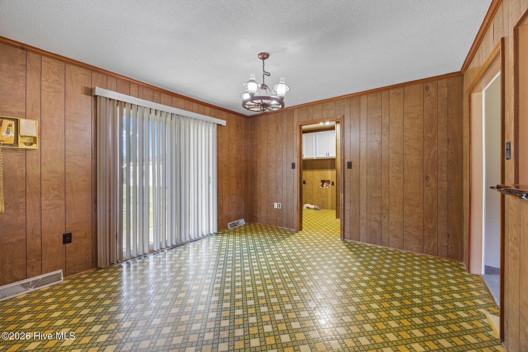 420 Aberdeen Drive Property Photo 15