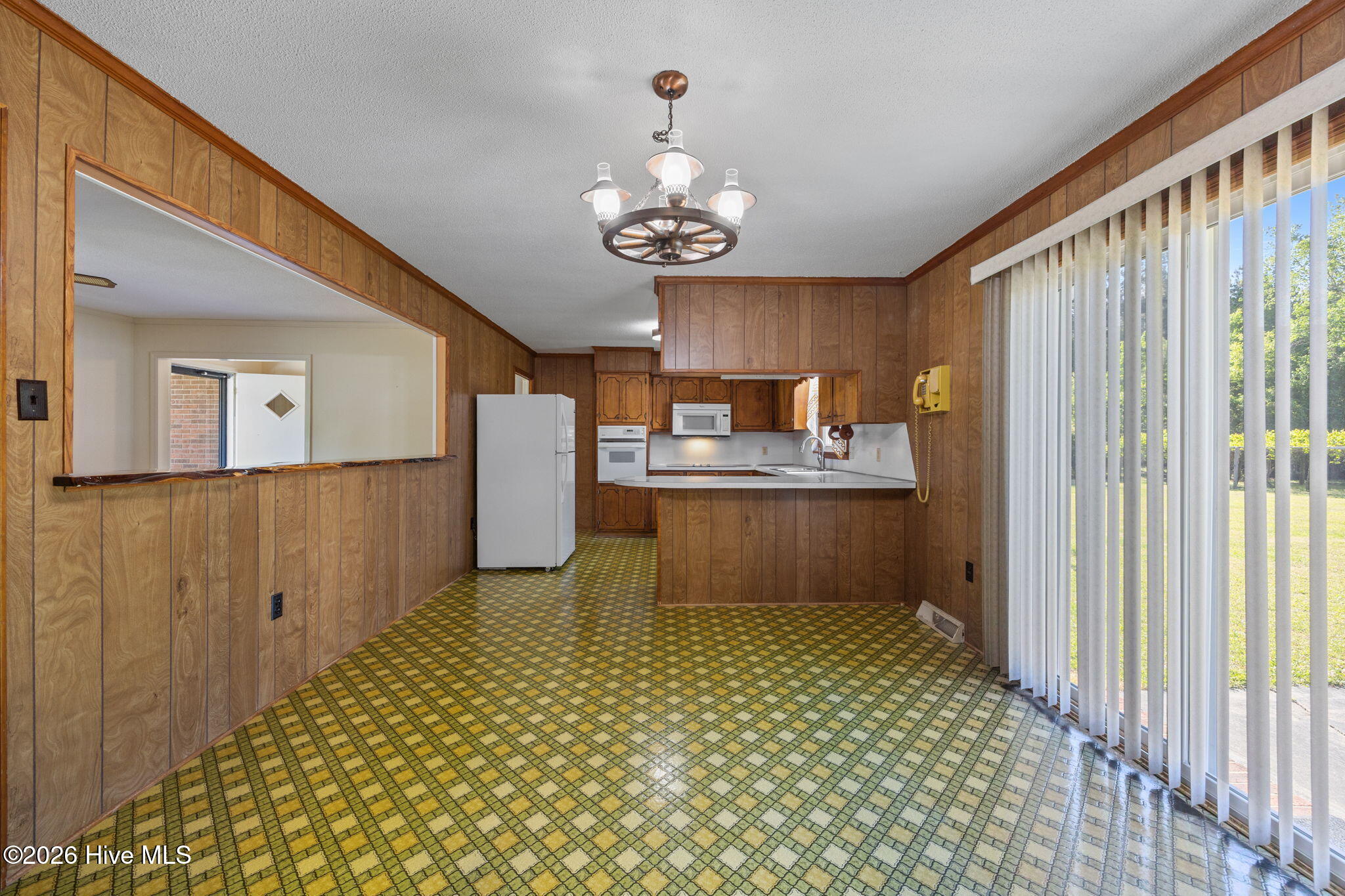 420 Aberdeen Drive Property Photo 17