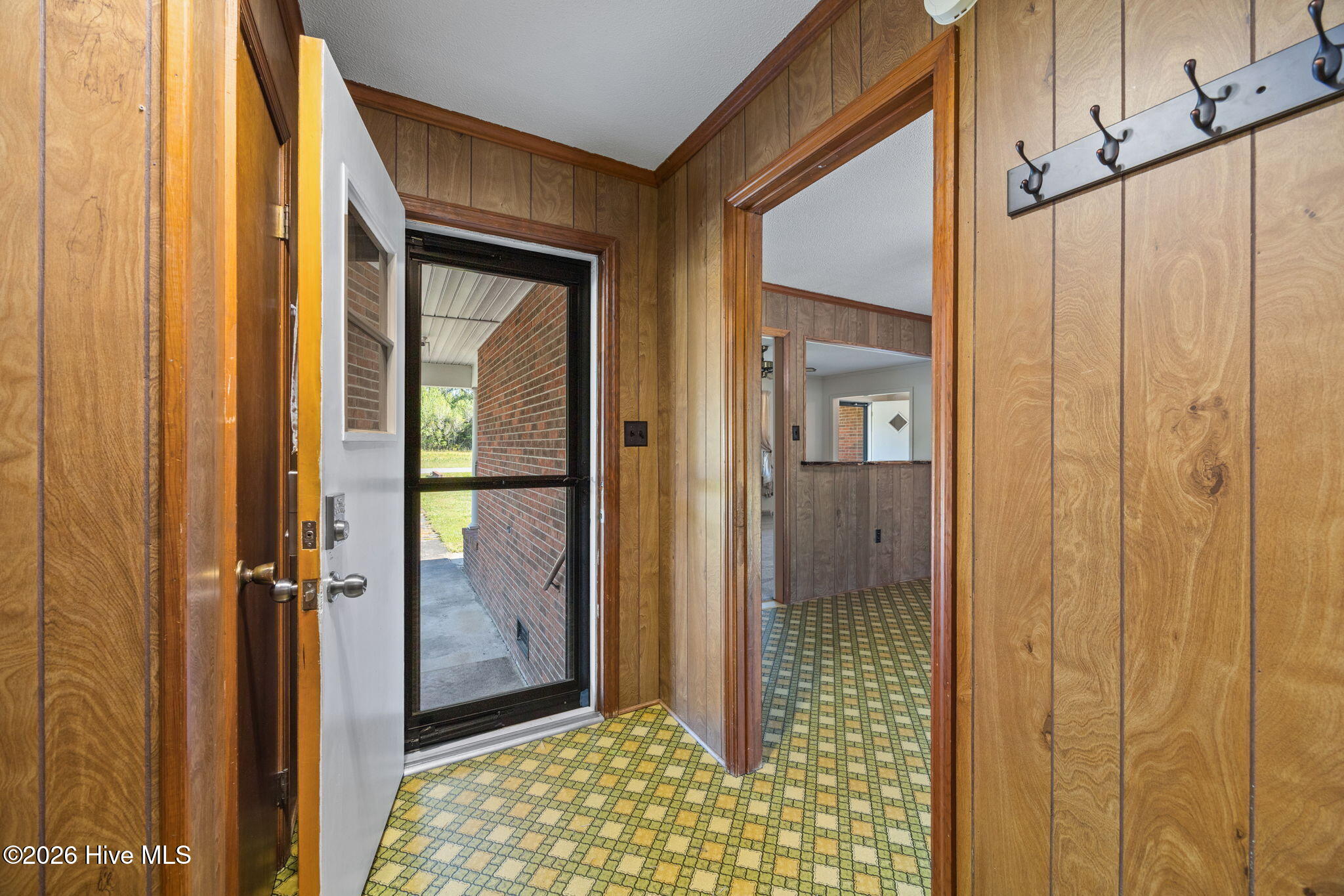 420 Aberdeen Drive Property Photo 19