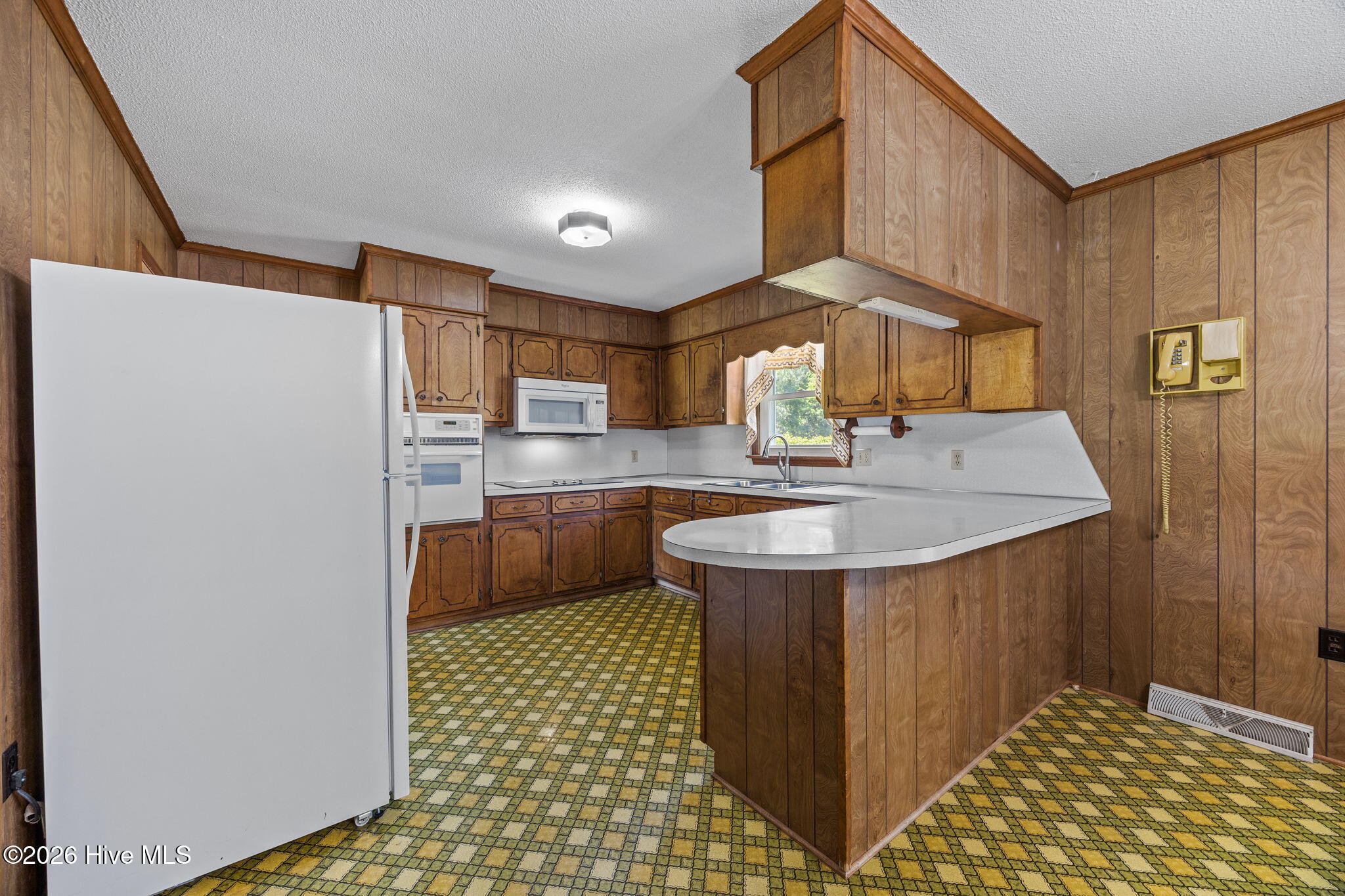 420 Aberdeen Drive Property Photo 20