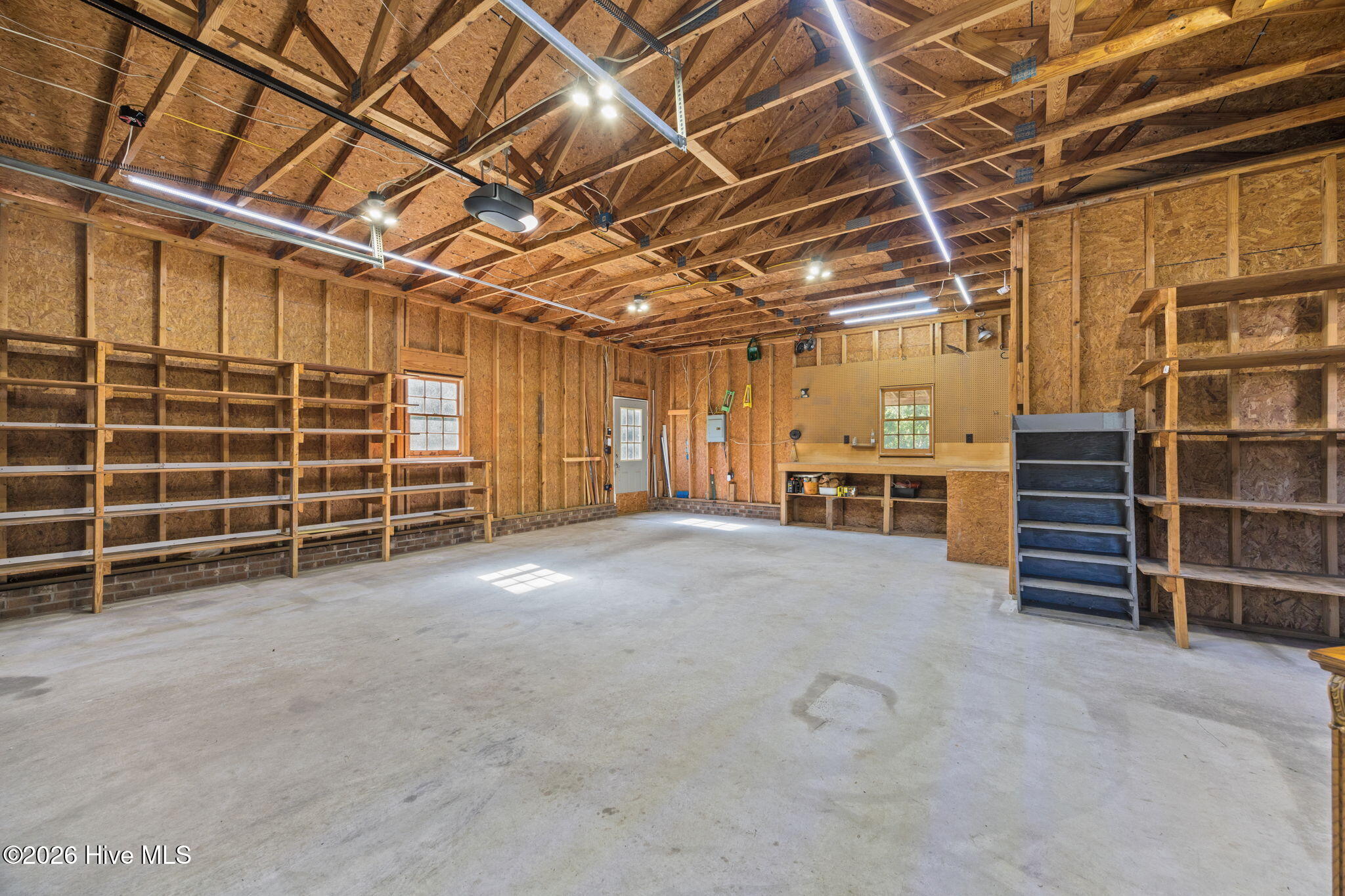 420 Aberdeen Drive Property Photo 40