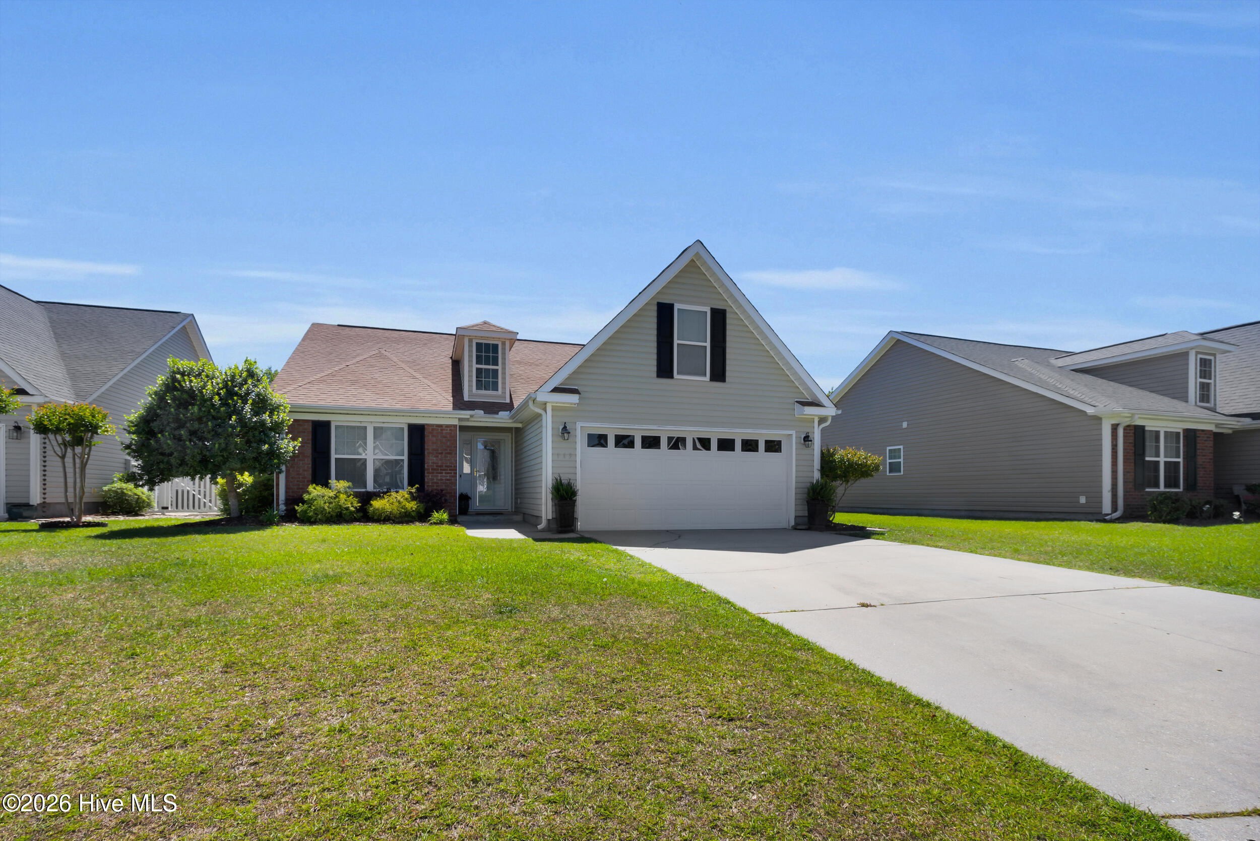 113 Bermuda View Property Photo 6