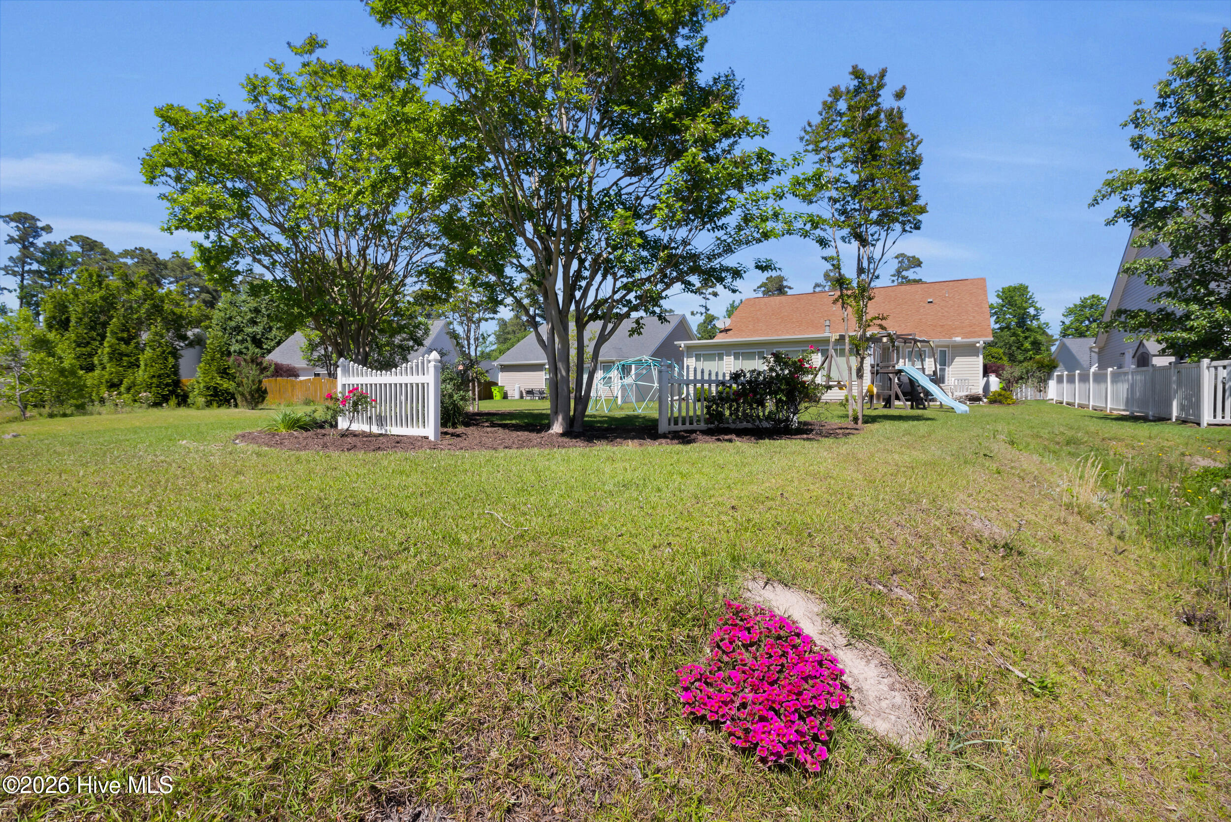 113 Bermuda View Property Photo 30