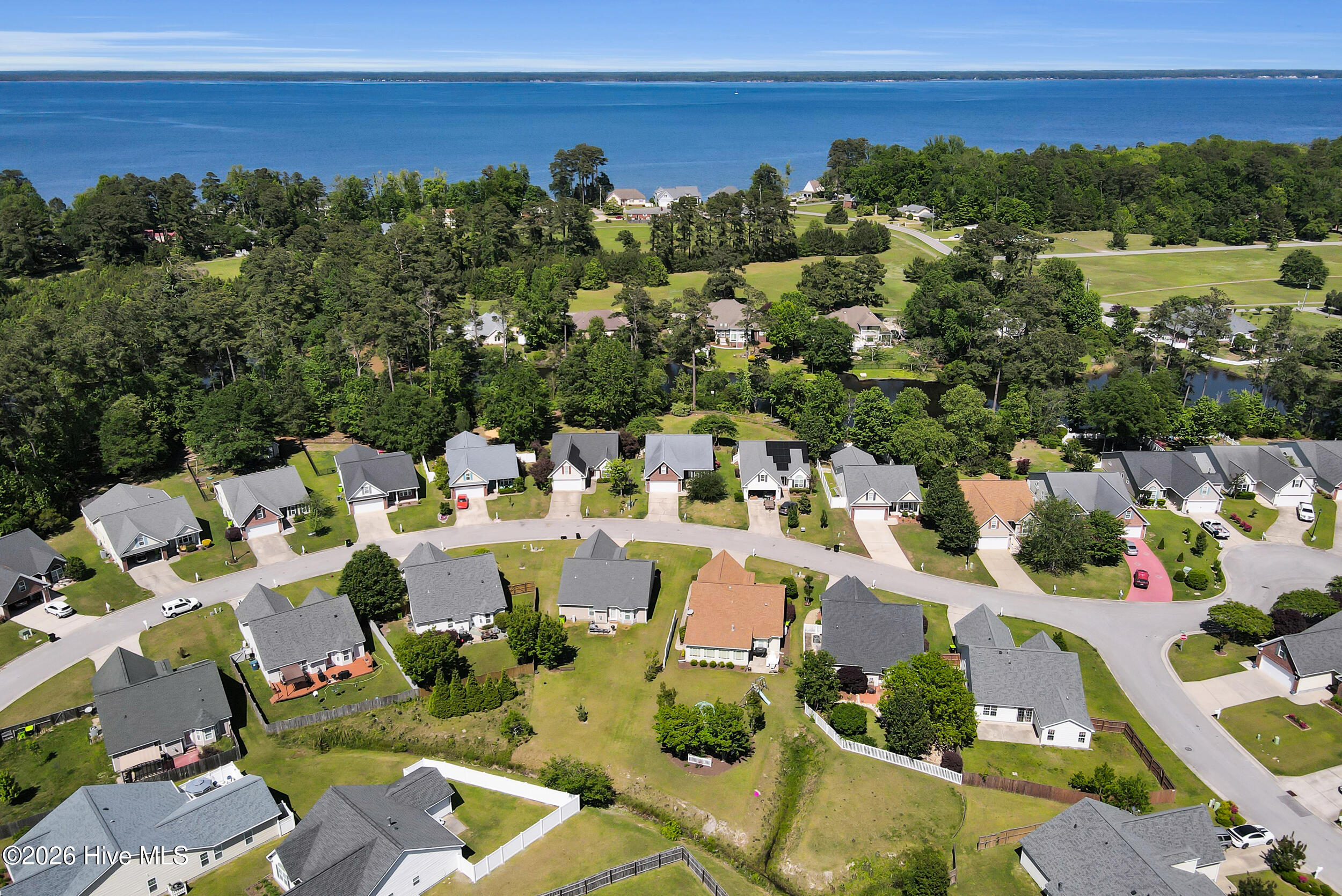 113 Bermuda View Property Photo 32