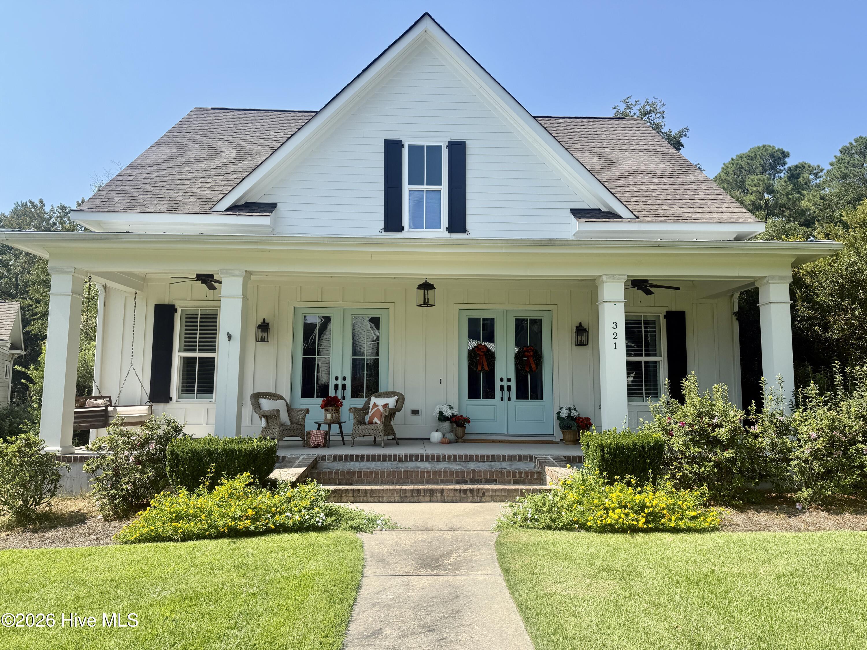 321 Jenoa Drive Property Photo 1