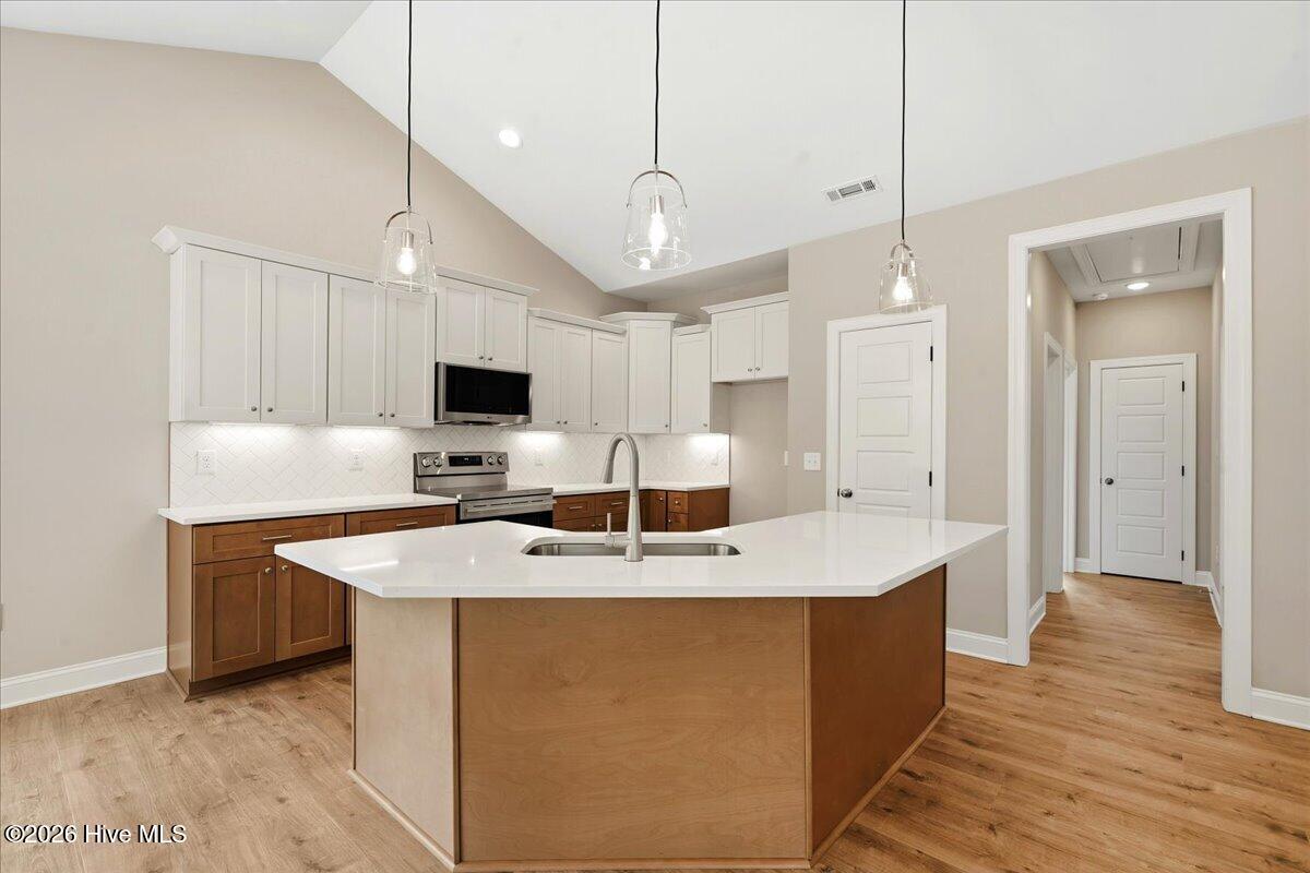 1827 S Big Woods Road Property Photo 11