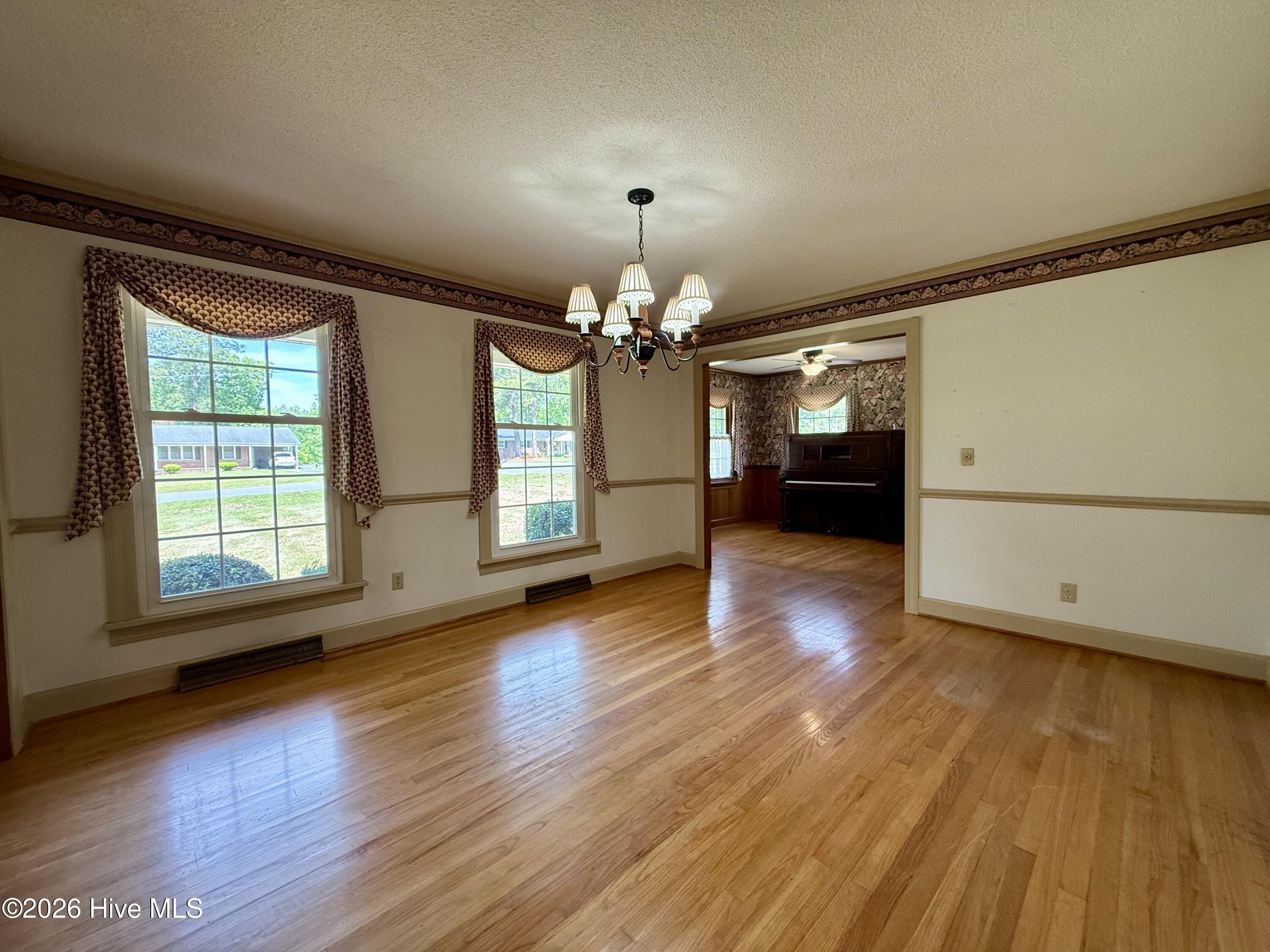 1391 Johnson Drive Property Photo 23