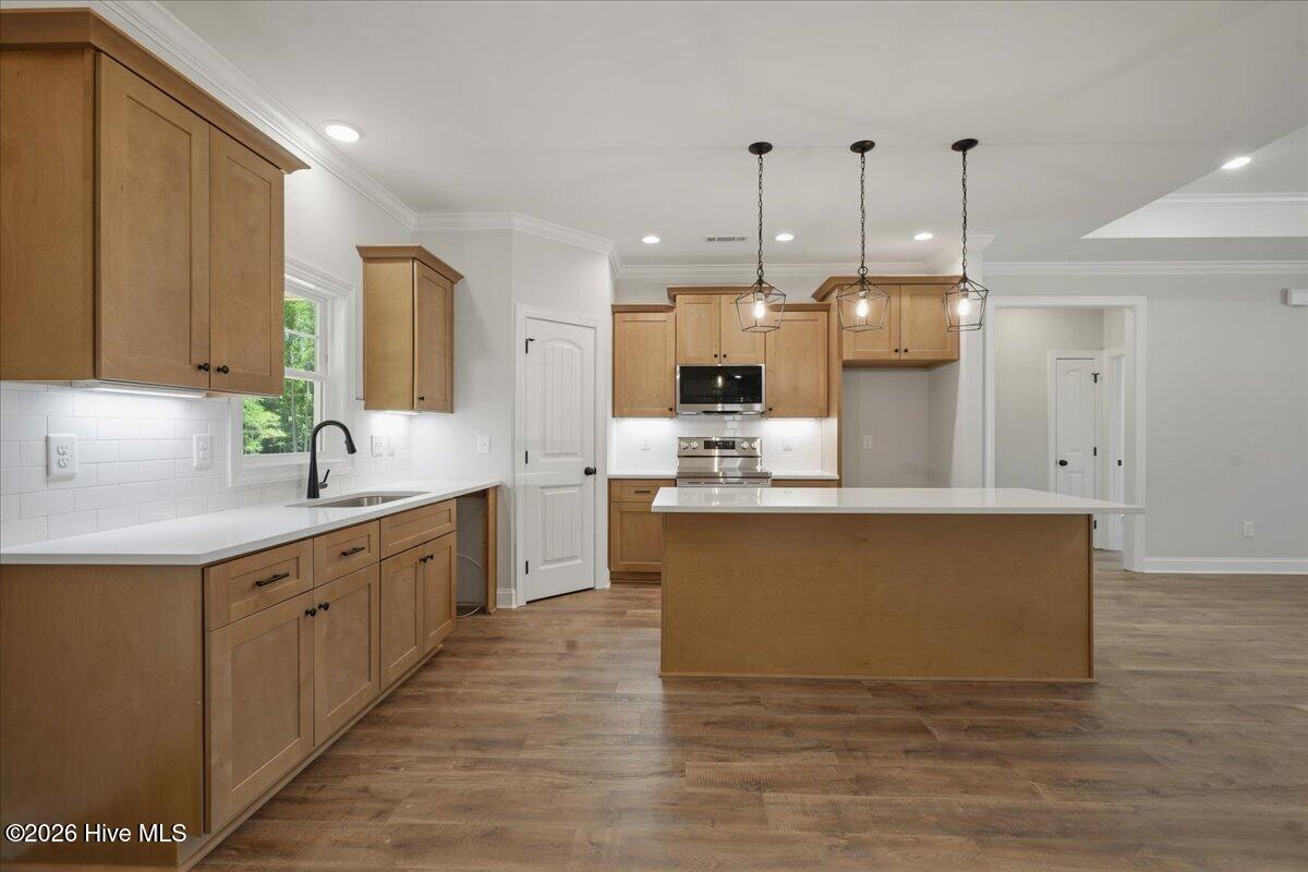 1843 S Big Woods Road Property Photo 17