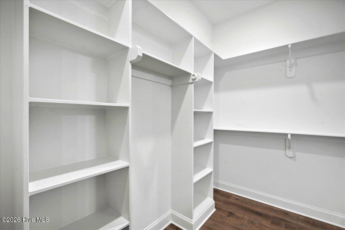 1843 S Big Woods Road Property Photo 23
