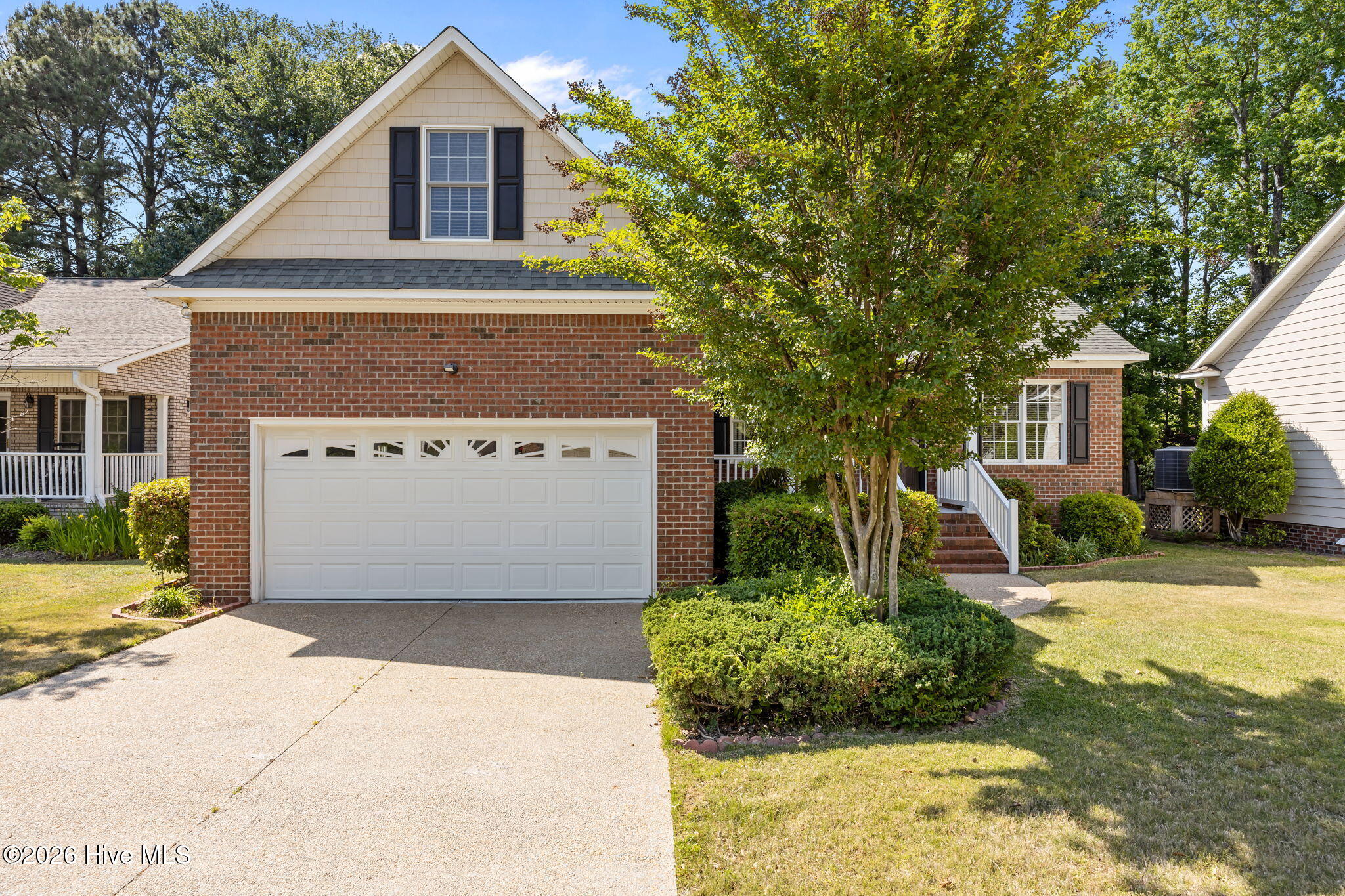 3008 Olde Towne Place Property Photo 4