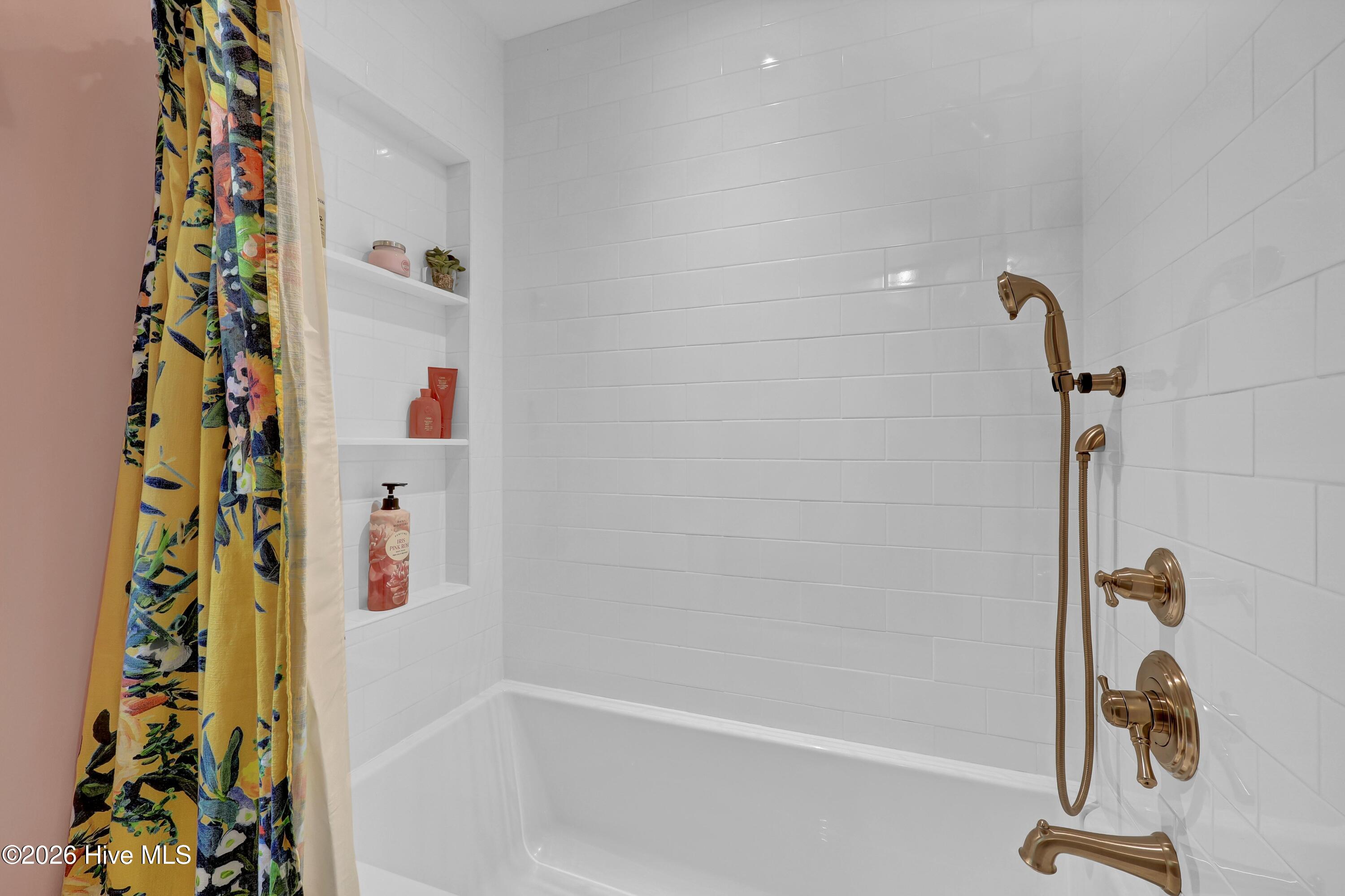 6617 Windingwood Lane Property Photo 36
