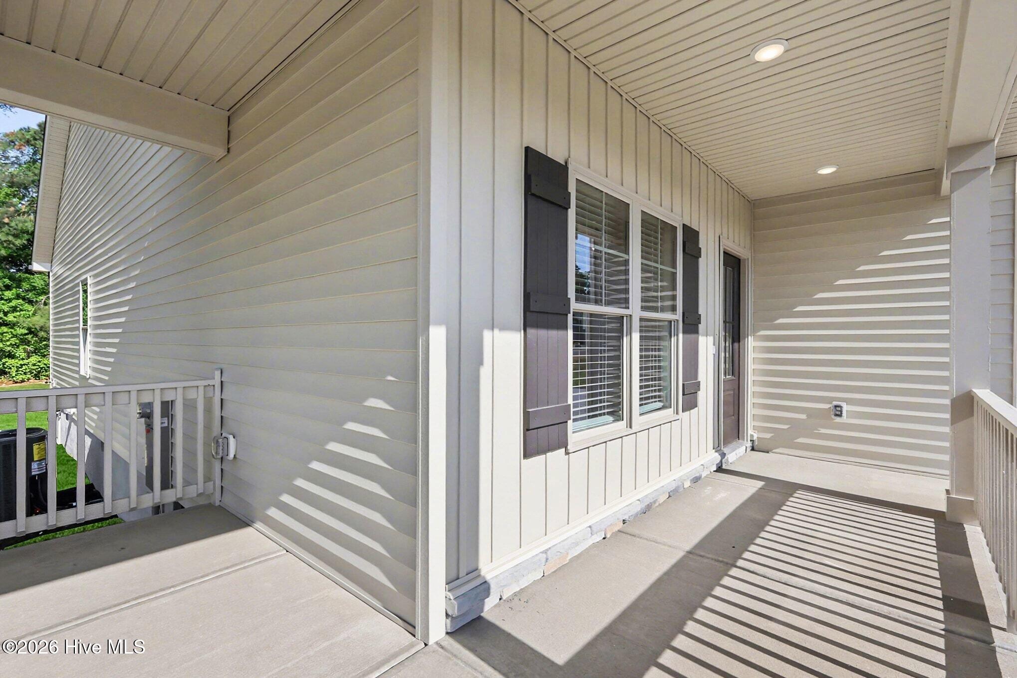53 Howell Farm Drive Property Photo 4