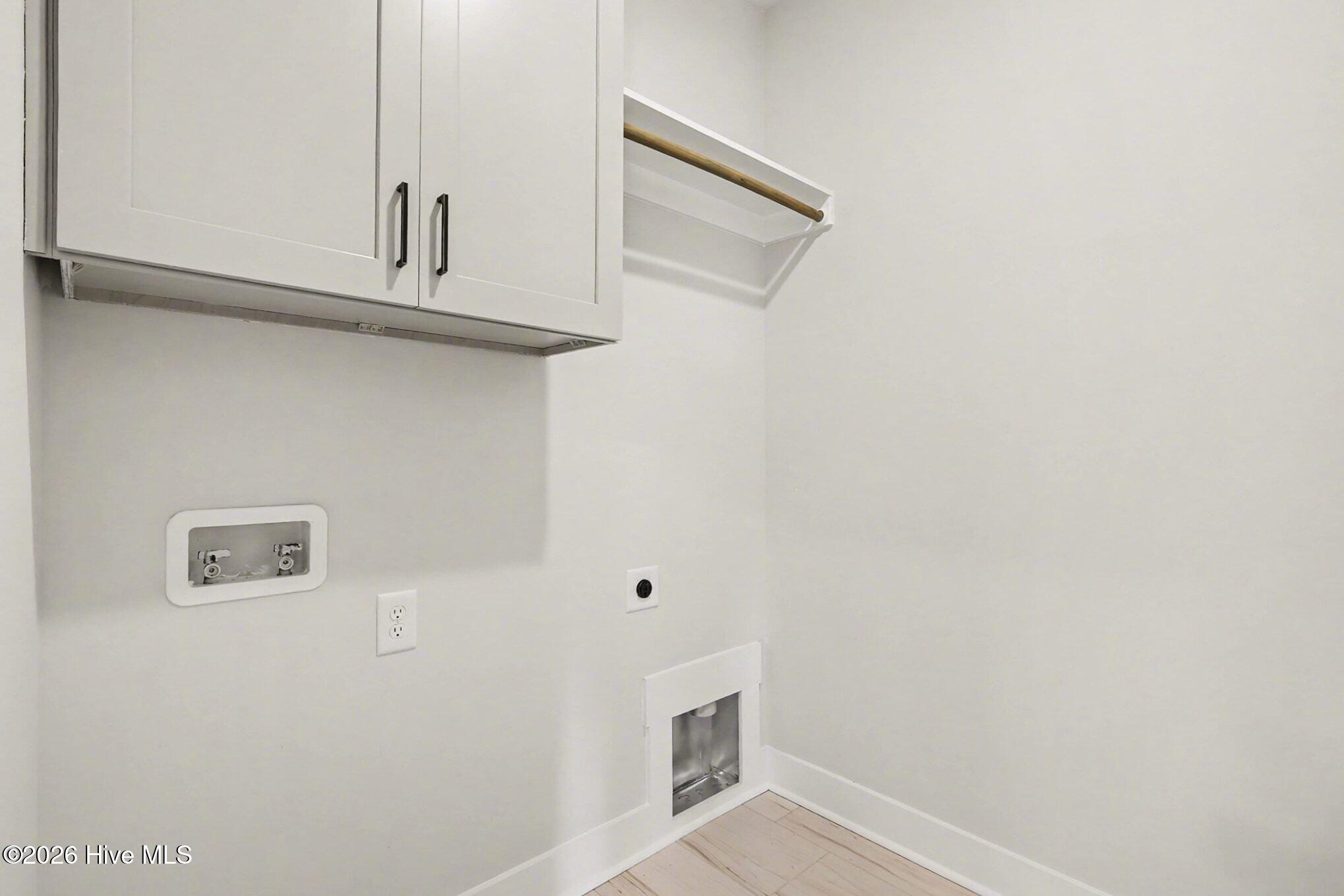 53 Howell Farm Drive Property Photo 14