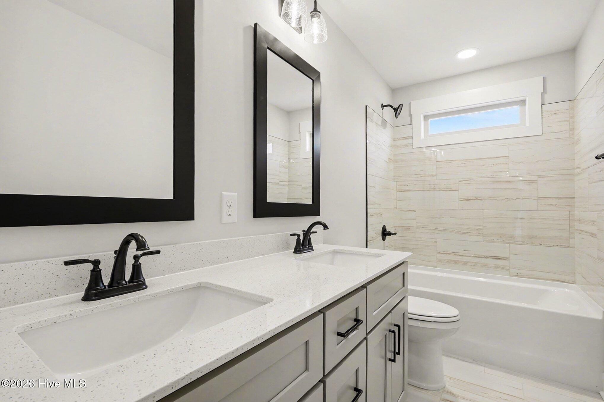 53 Howell Farm Drive Property Photo 24