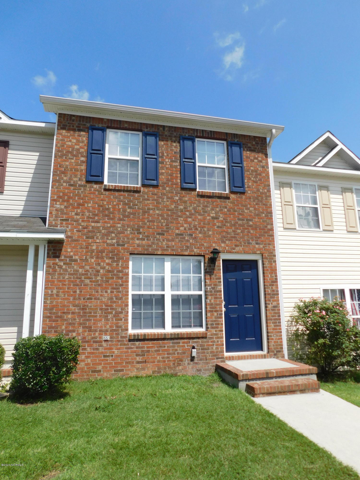 203 Spring Meadow Circle Property Photo 1