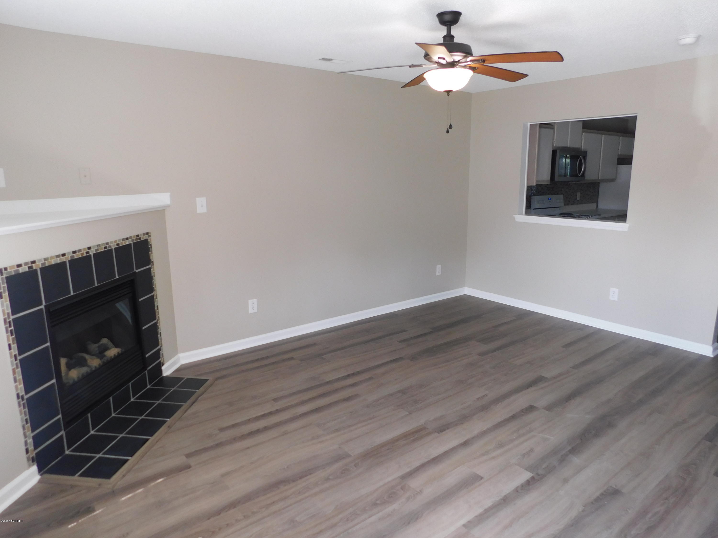 203 Spring Meadow Circle Property Photo 2