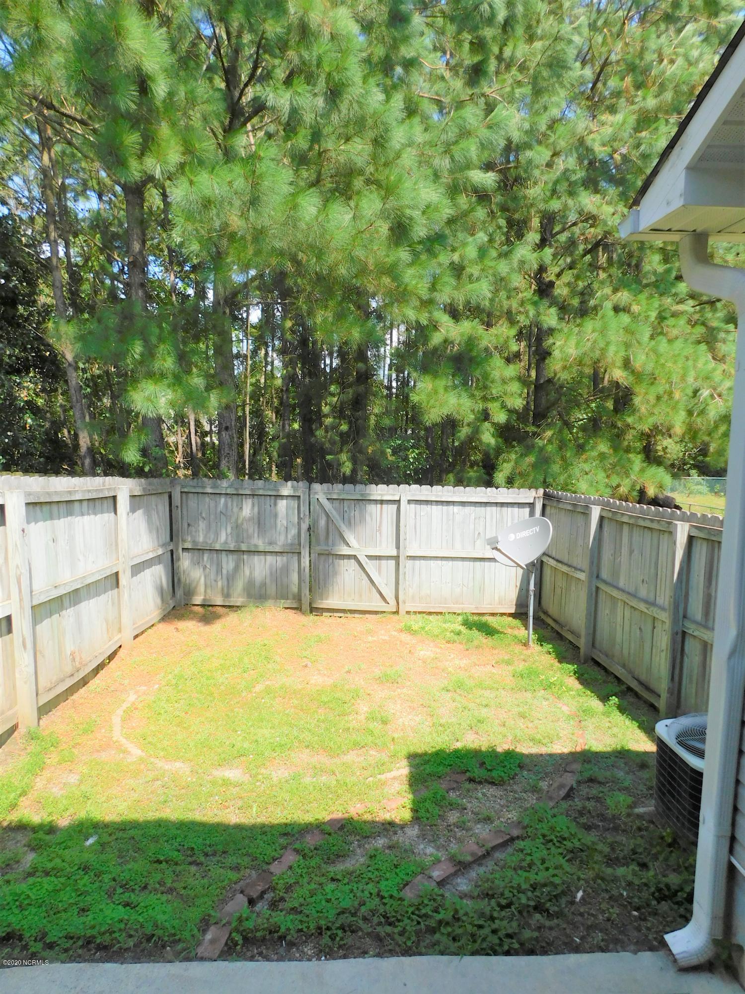 203 Spring Meadow Circle Property Photo 9