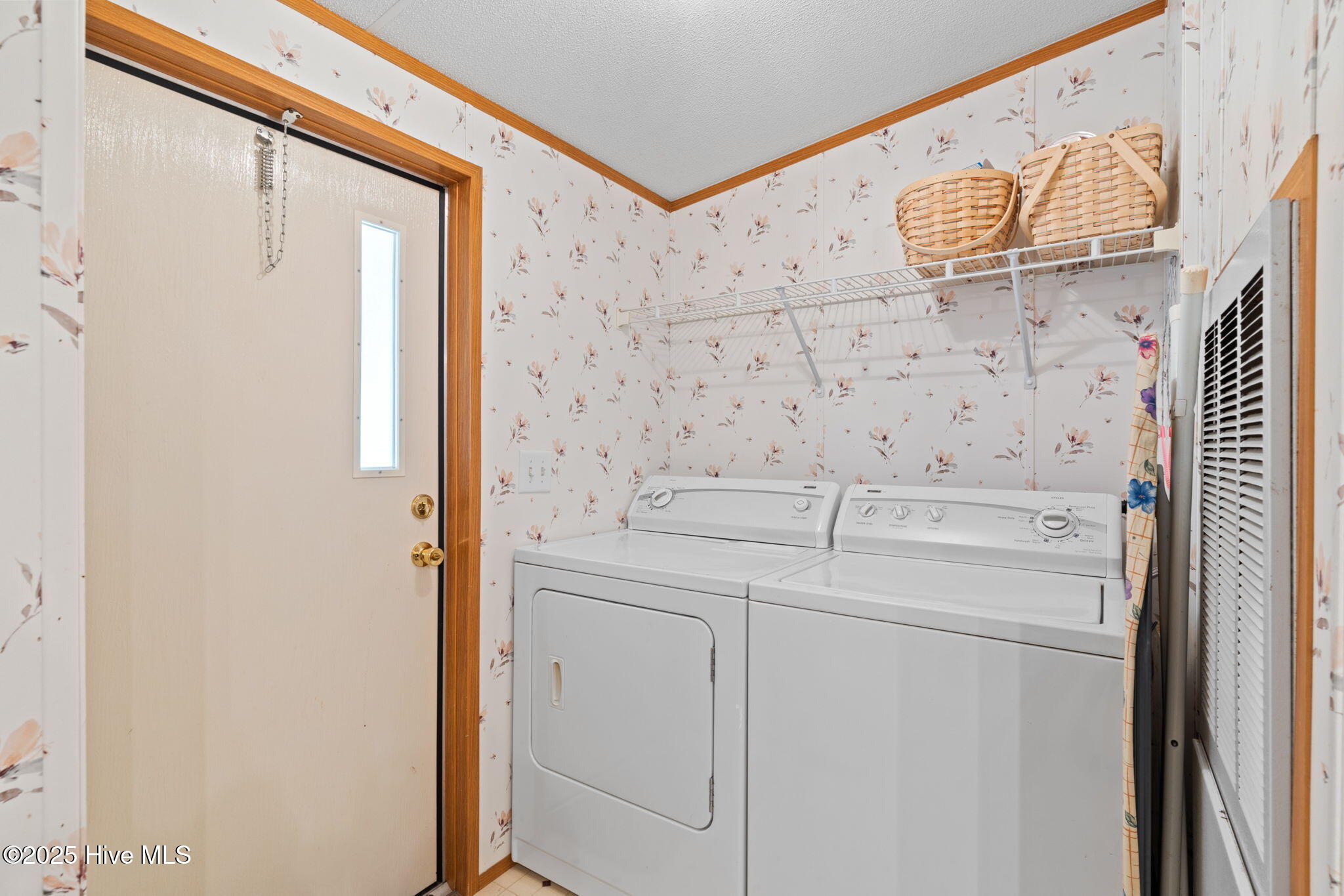 7203 Banner Street Sw Property Photo 22
