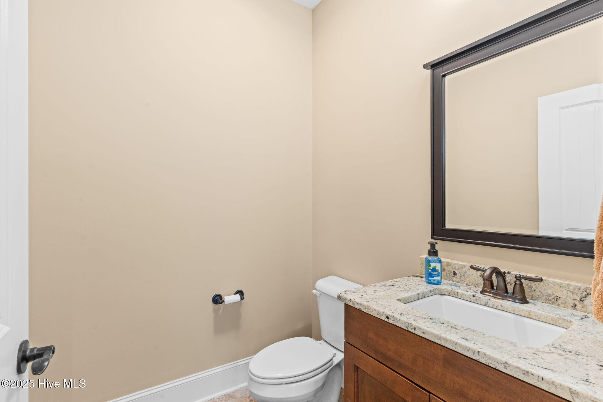 828 Cades Trail Property Photo 57