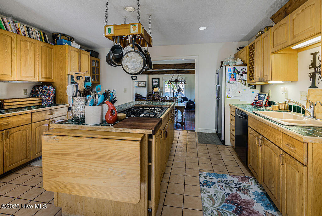 450 Addor Road Property Photo 10