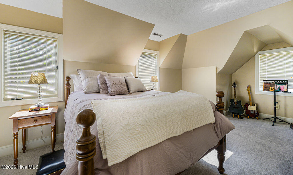 450 Addor Road Property Photo 16
