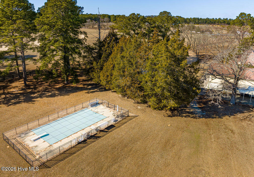 450 Addor Road Property Photo 18