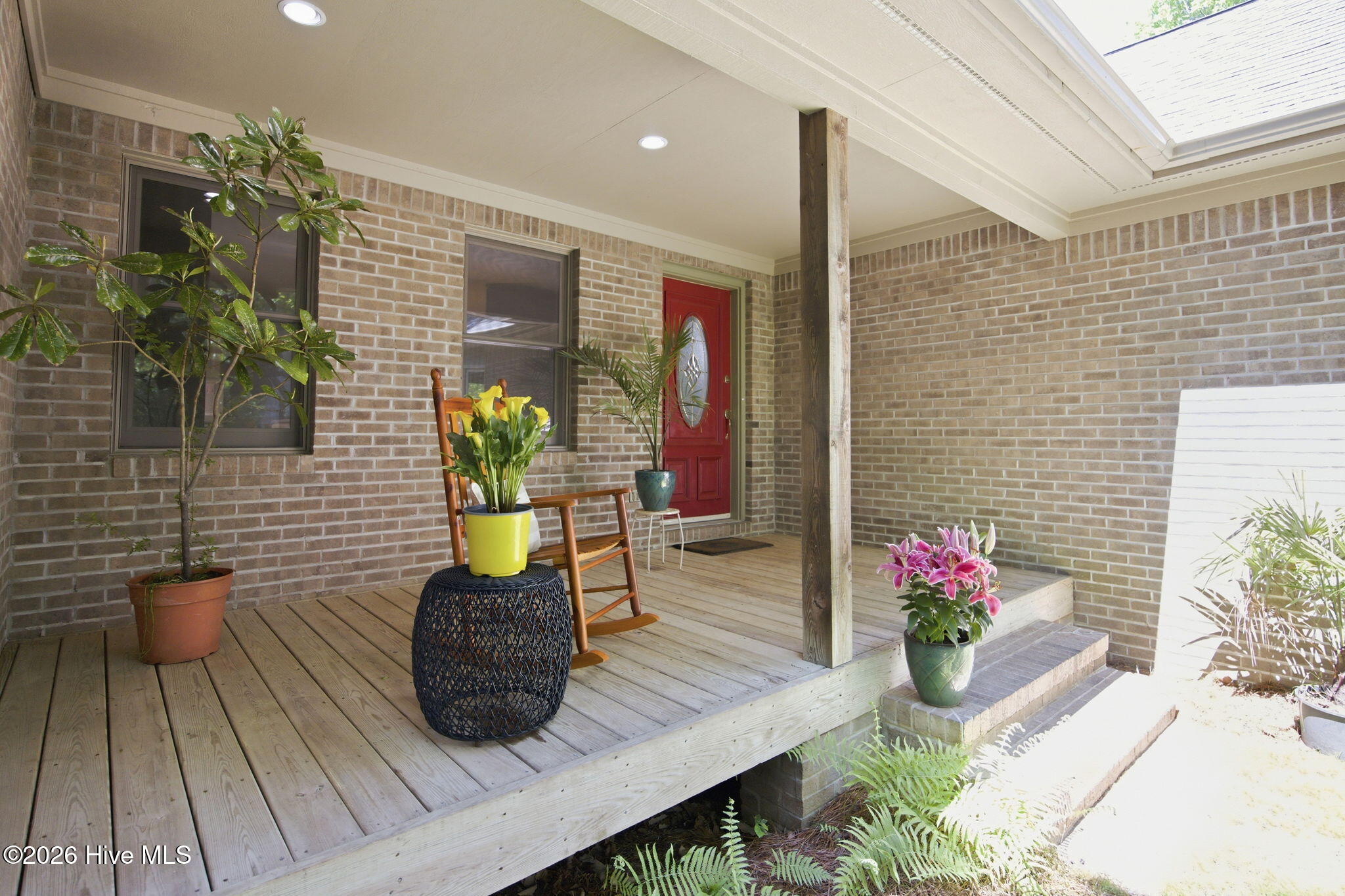 512 North Line Drive Property Photo 6
