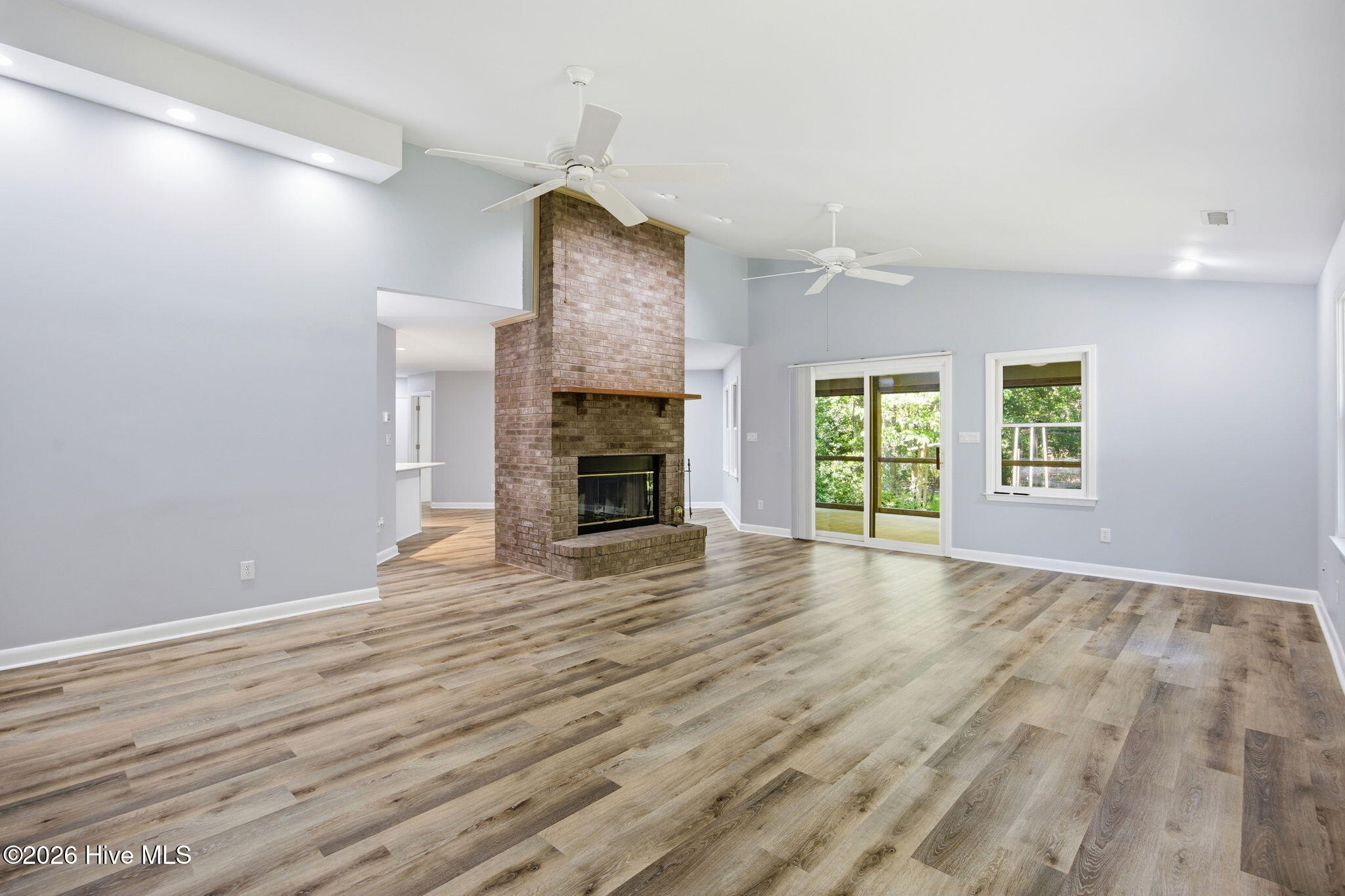 512 North Line Drive Property Photo 23